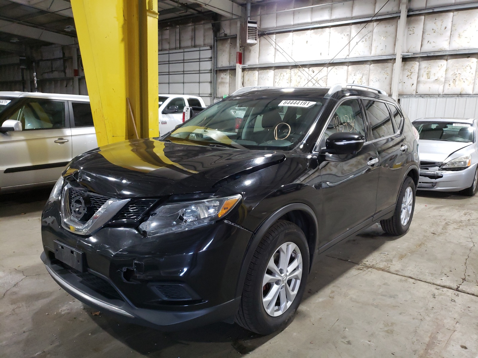 Photo 2 from auction – 2014 NISSAN ROGUE S with VIN 5N1AT2MV2EC857208