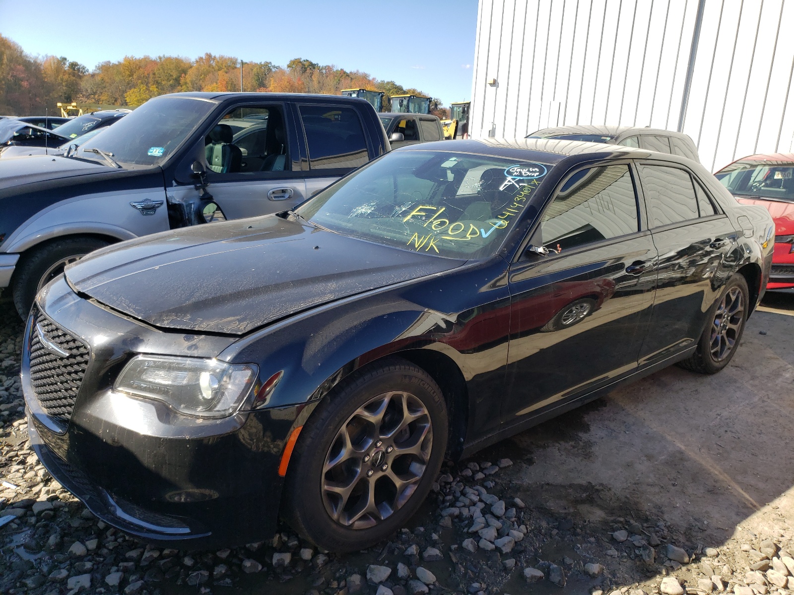 Photo 2 from auction – 2019 CHRYSLER 300 TOURIN with VIN 2C3CCAAG8KH601889