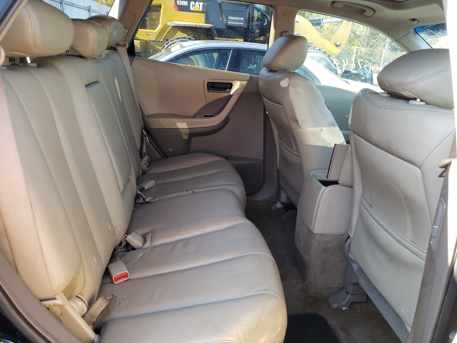 Photo 6 from auction – 2005 NISSAN MURANO with VIN JN8AZ08W35W440130