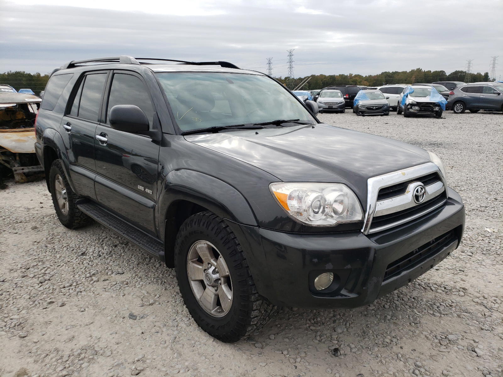 TOYOTA 4RUNNER SR 2007 with VIN JTEBU14R970117996 - Photo from auction