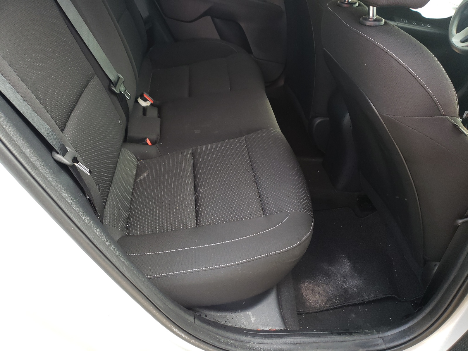 Photo 6 from auction – 2021 KIA FORTE FE with VIN 3KPF24AD1ME376734