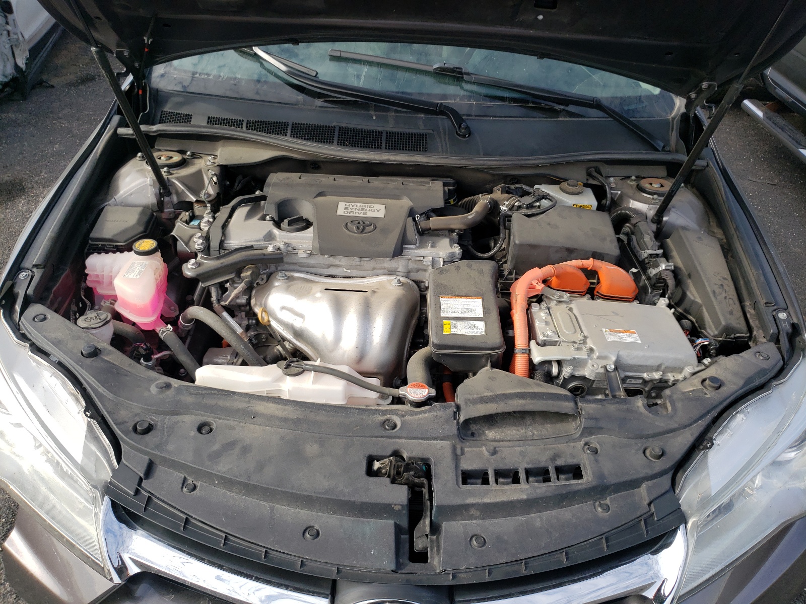 Photo 7 from auction – 2016 TOYOTA CAMRY HYBR with VIN 4T1BD1FK8GU193900