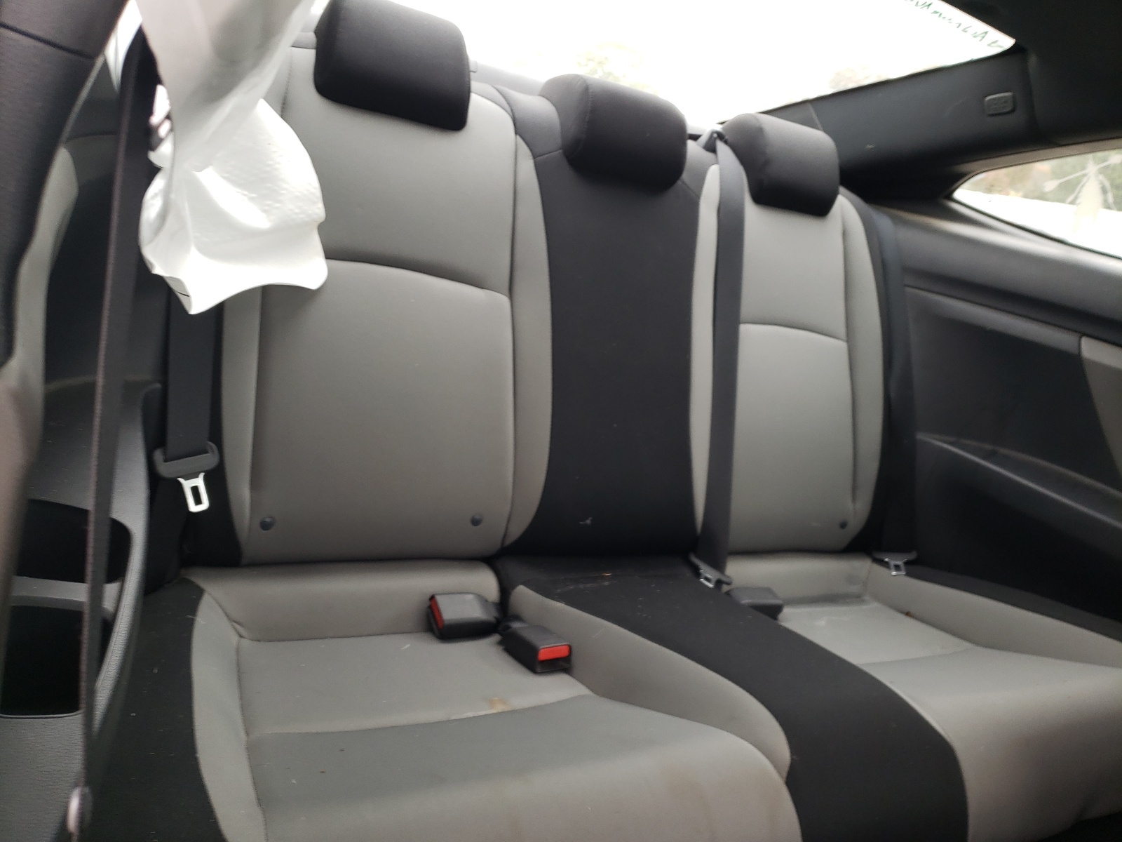 Photo 6 from auction – 2016 HONDA CIVIC LX with VIN 2HGFC4B03GH315162