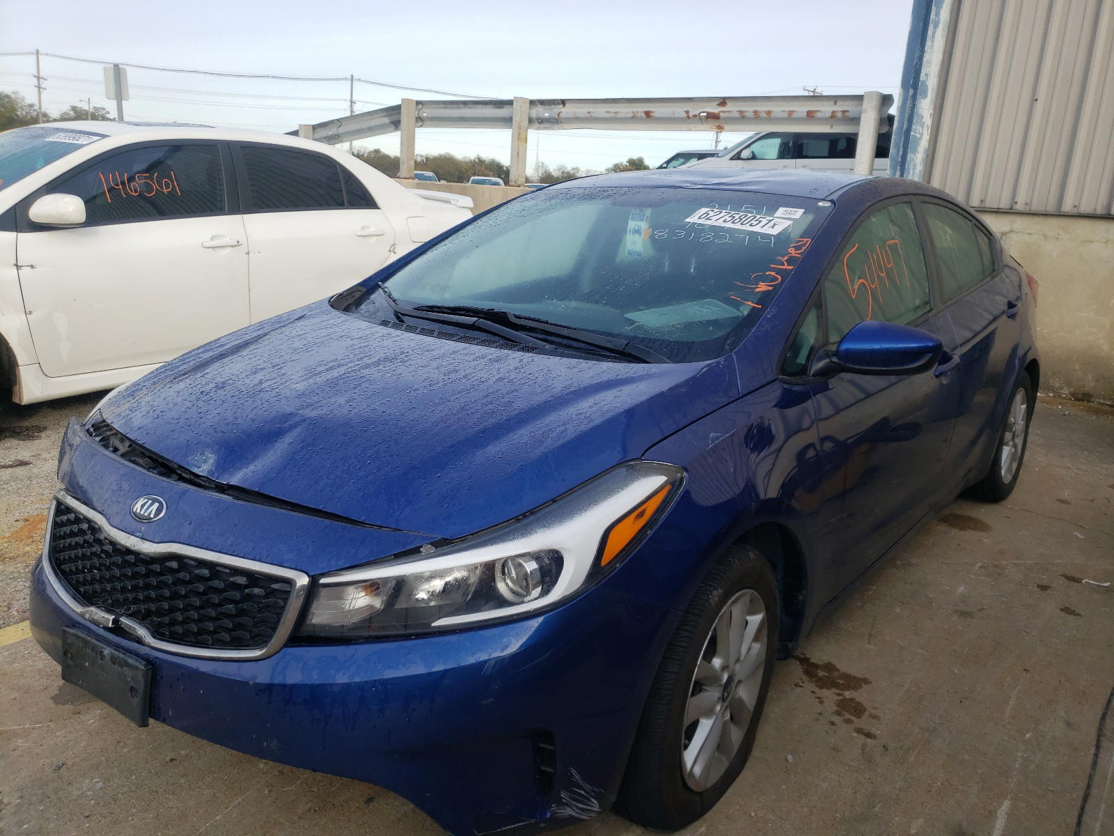 Photo 2 from auction – 2017 KIA FORTE LX with VIN 3KPFL4A70HE132151