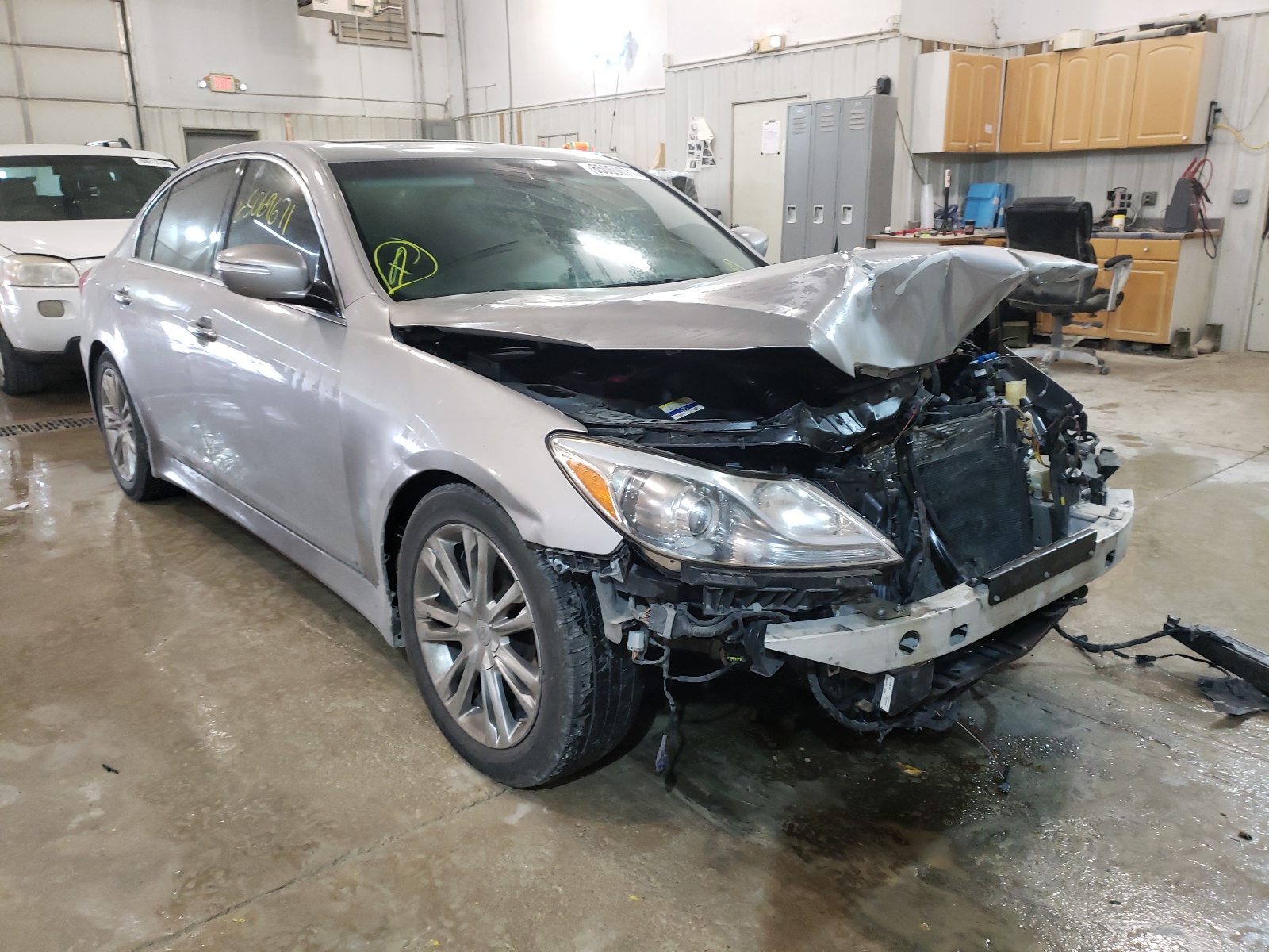 Photo 1 from auction – 2012 HYUNDAI GENESIS 3. with VIN KMHGC4DD8CU161151