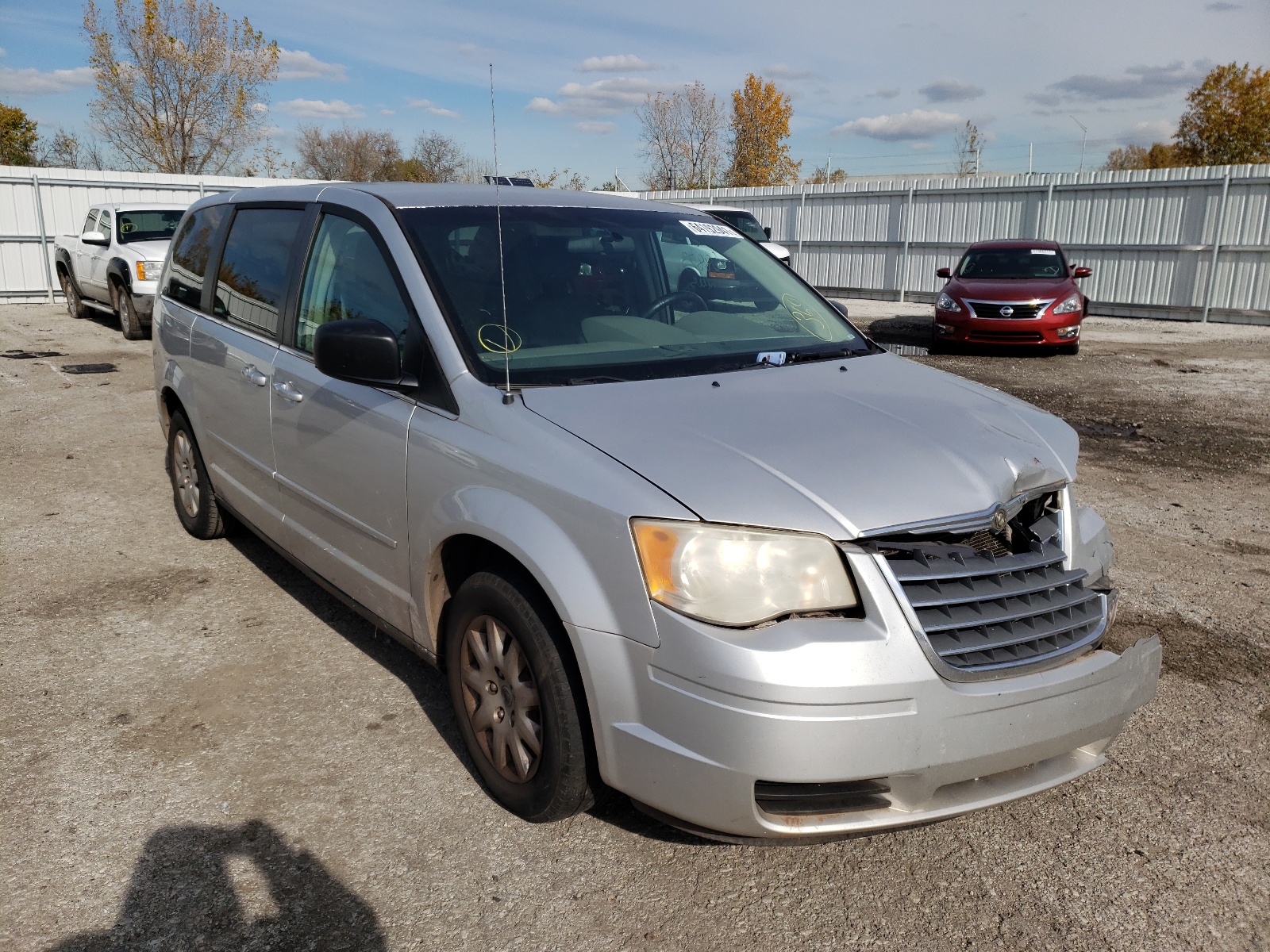 CHRYSLER TOWN & COU 2009 with VIN 2A8HR44E19R549062 - Photo from auction