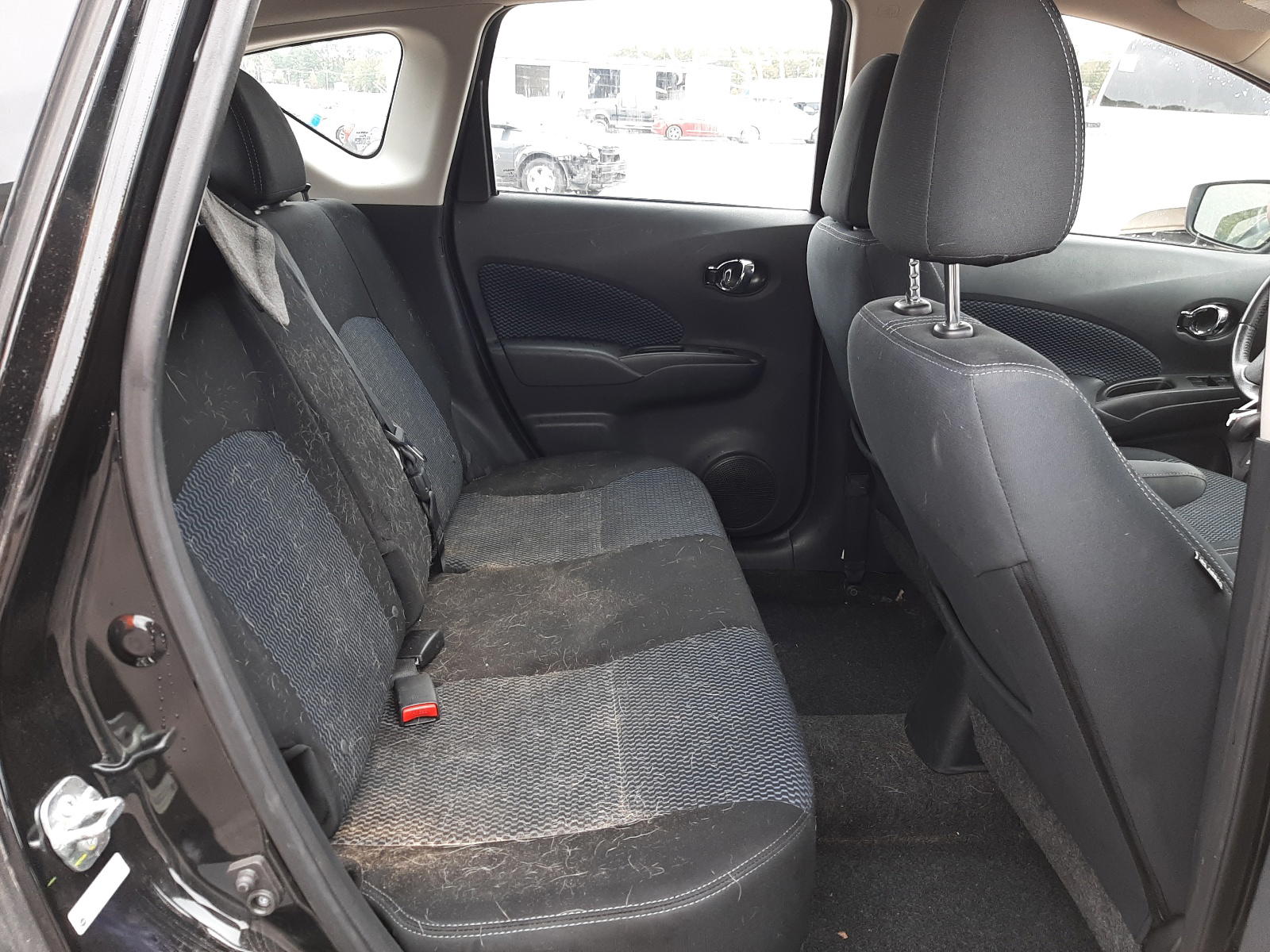 Photo 6 from auction – 2015 NISSAN VERSA with VIN 3N1CE2CP4FL440272