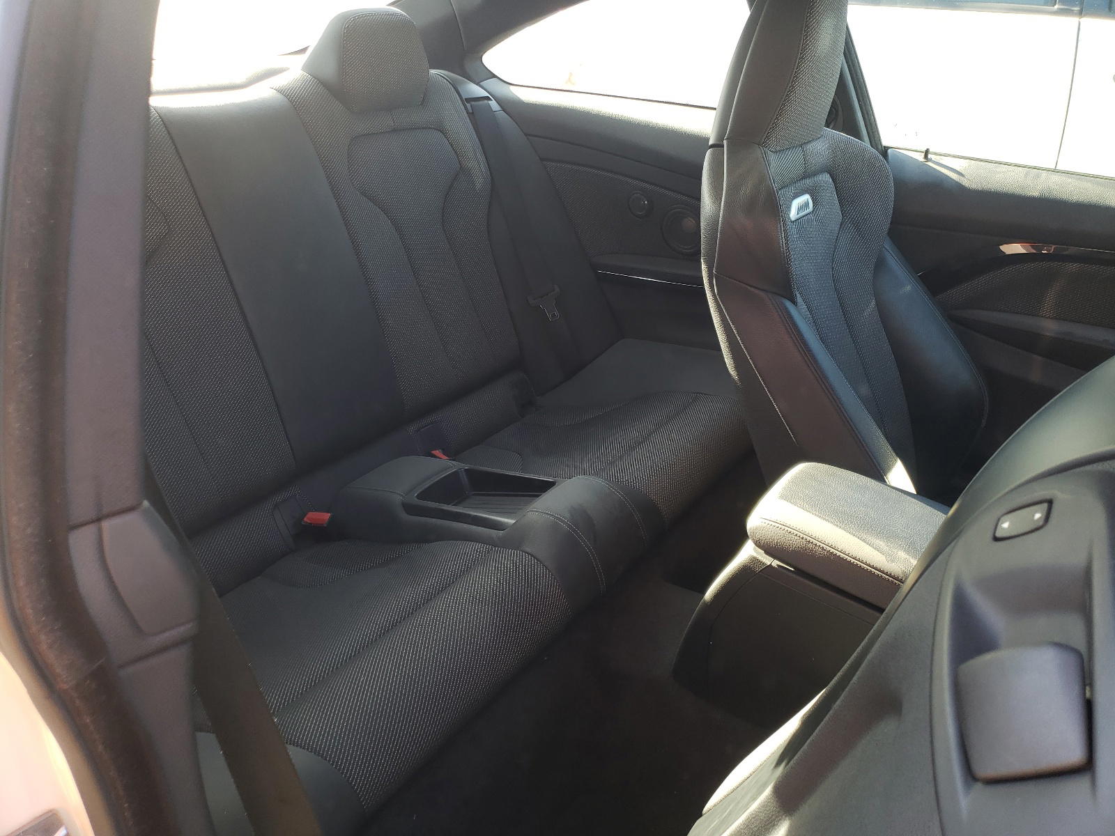 Photo 6 from auction – 2015 BMW M4 with VIN WBS3R9C56FK332397