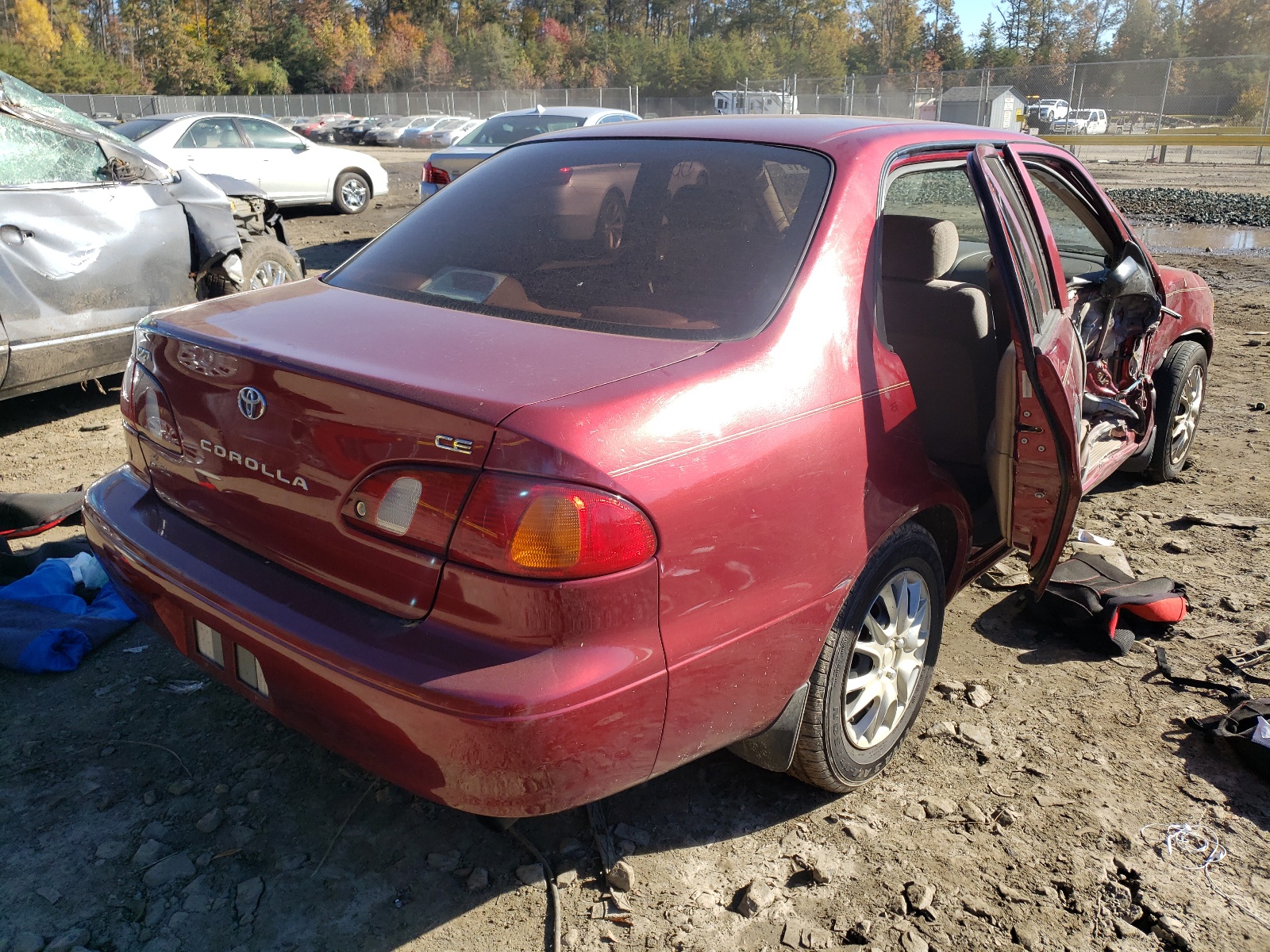 Photo 4 from auction – 1999 TOYOTA COROLLA VE with VIN 2T1BR12E7XC159661