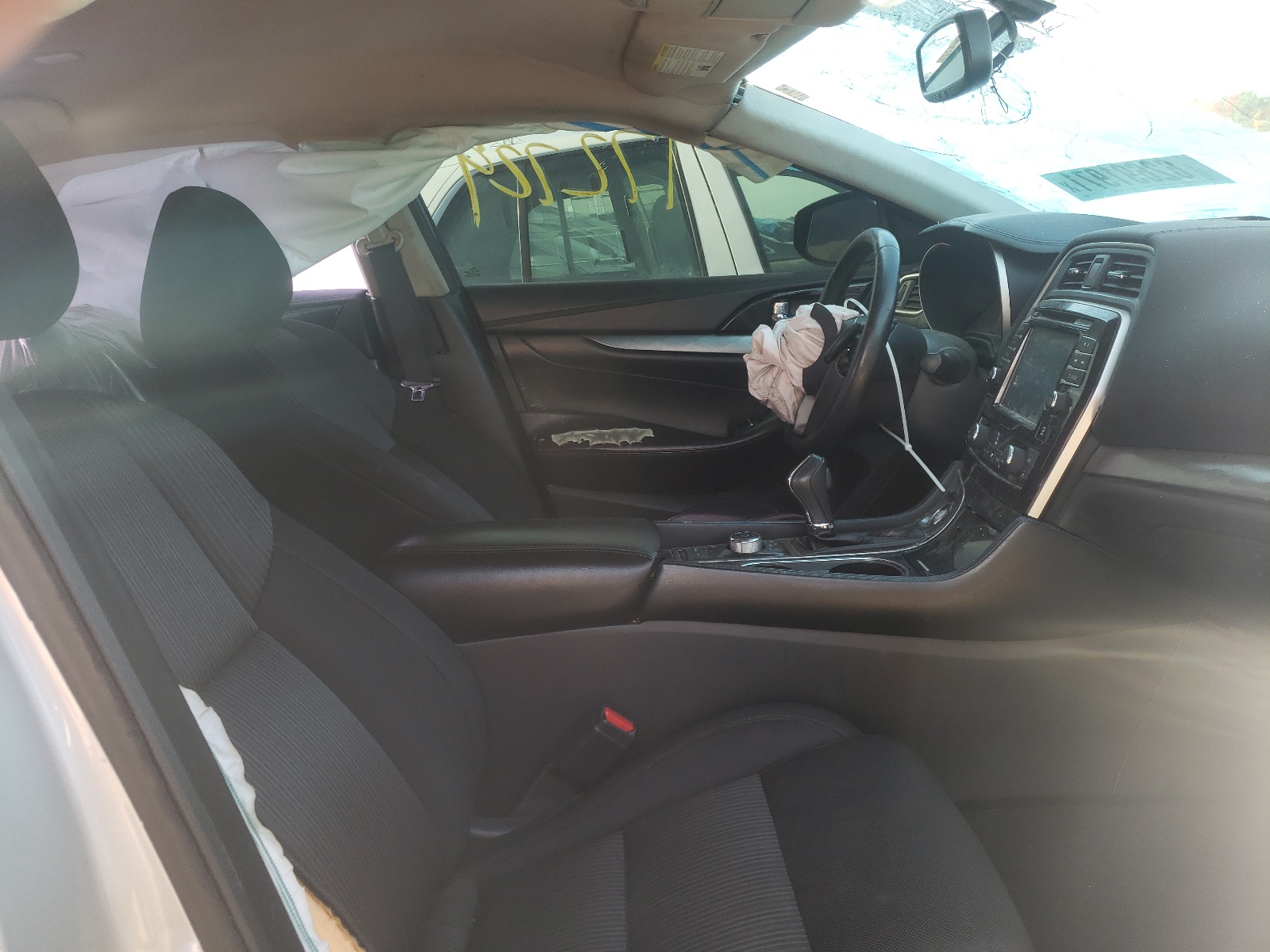 Photo 5 from auction – 2016 NISSAN MAXIMA 3.5 with VIN 1N4AA6AP0GC410585
