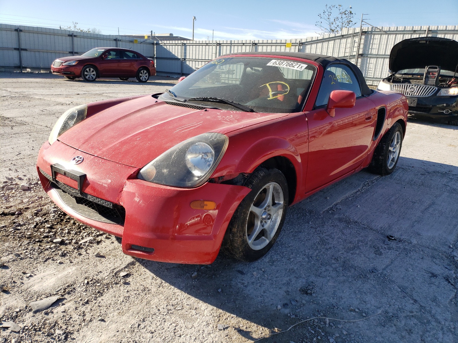 Photo 2 from auction – 2000 TOYOTA MR2 SPYDER with VIN JTDFR3207Y0019204