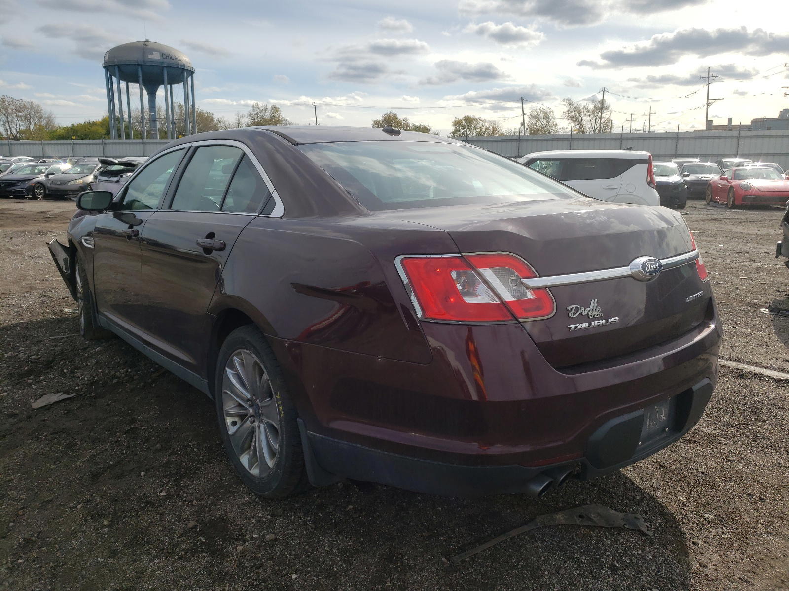 Photo 3 from auction – 2011 FORD TAURUS LIM with VIN 1FAHP2FW8BG128122
