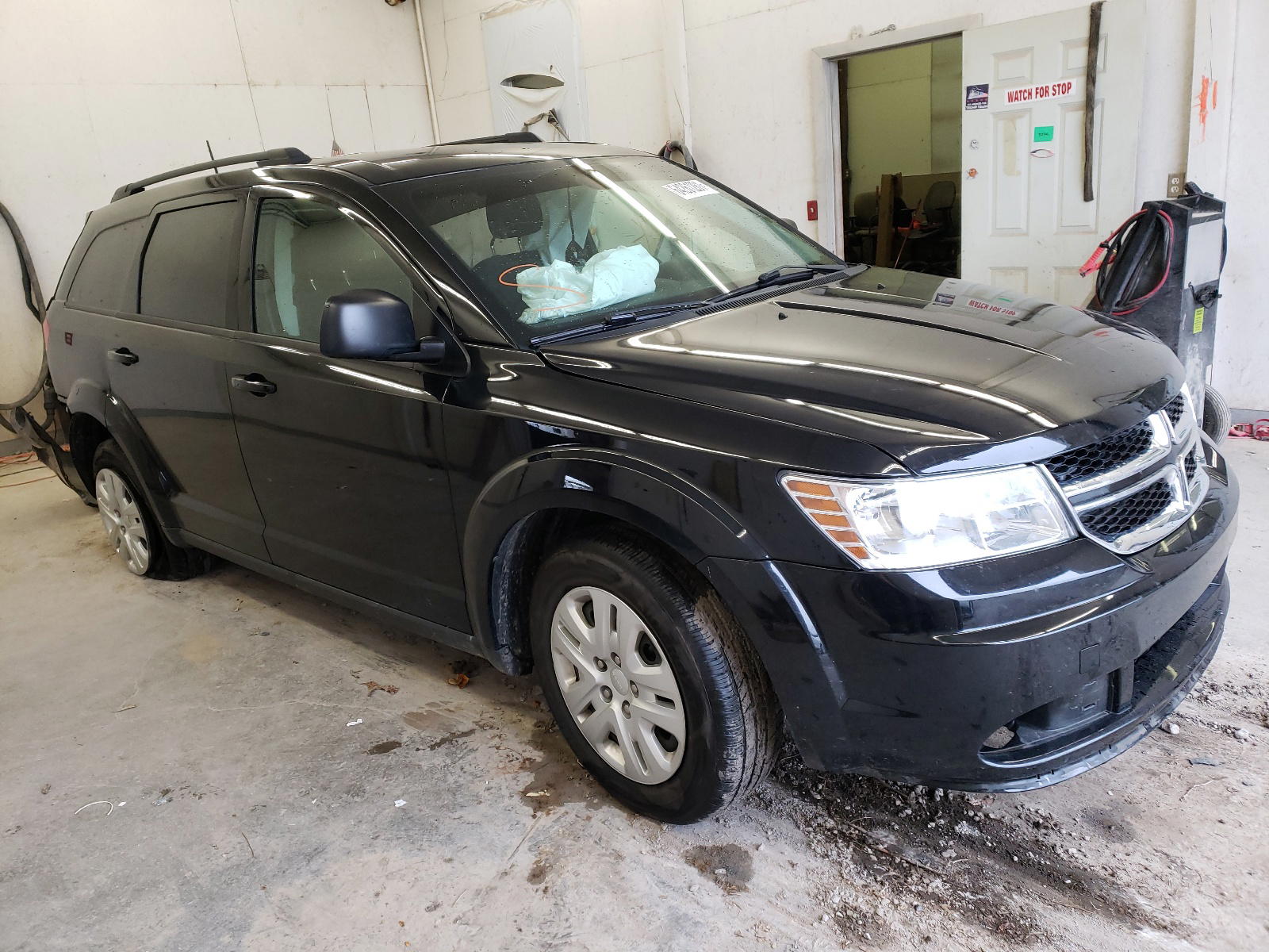 DODGE JOURNEY SE 2019 with VIN 3C4PDCAB8KT859072 - Photo from auction