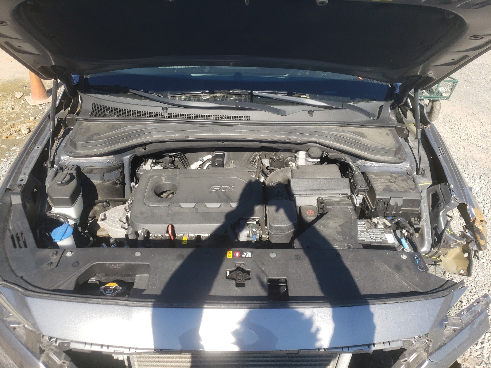 Photo 7 from auction – 2019 HYUNDAI SANTA FE S with VIN 5NMS2CAD5KH097253