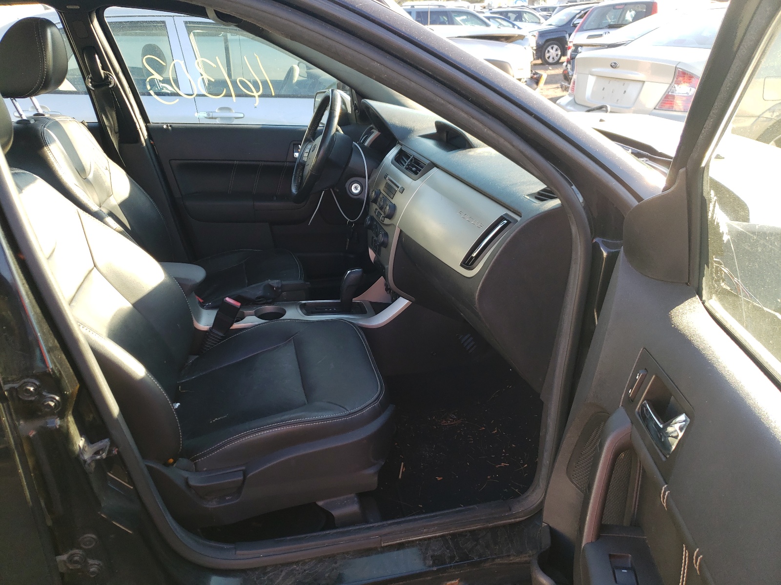 Photo 5 from auction – 2009 FORD FOCUS SEL with VIN 1FAHP37N89W203221