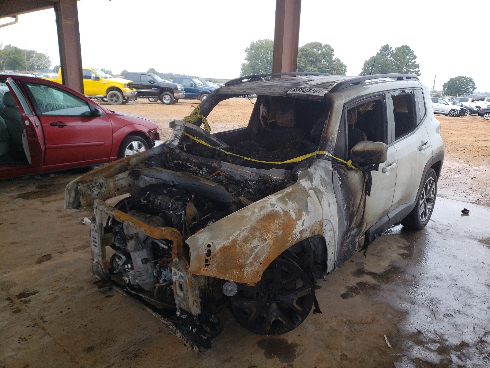 Photo 2 from auction – 2017 JEEP RENEGADE L with VIN ZACCJABB1HPE71529