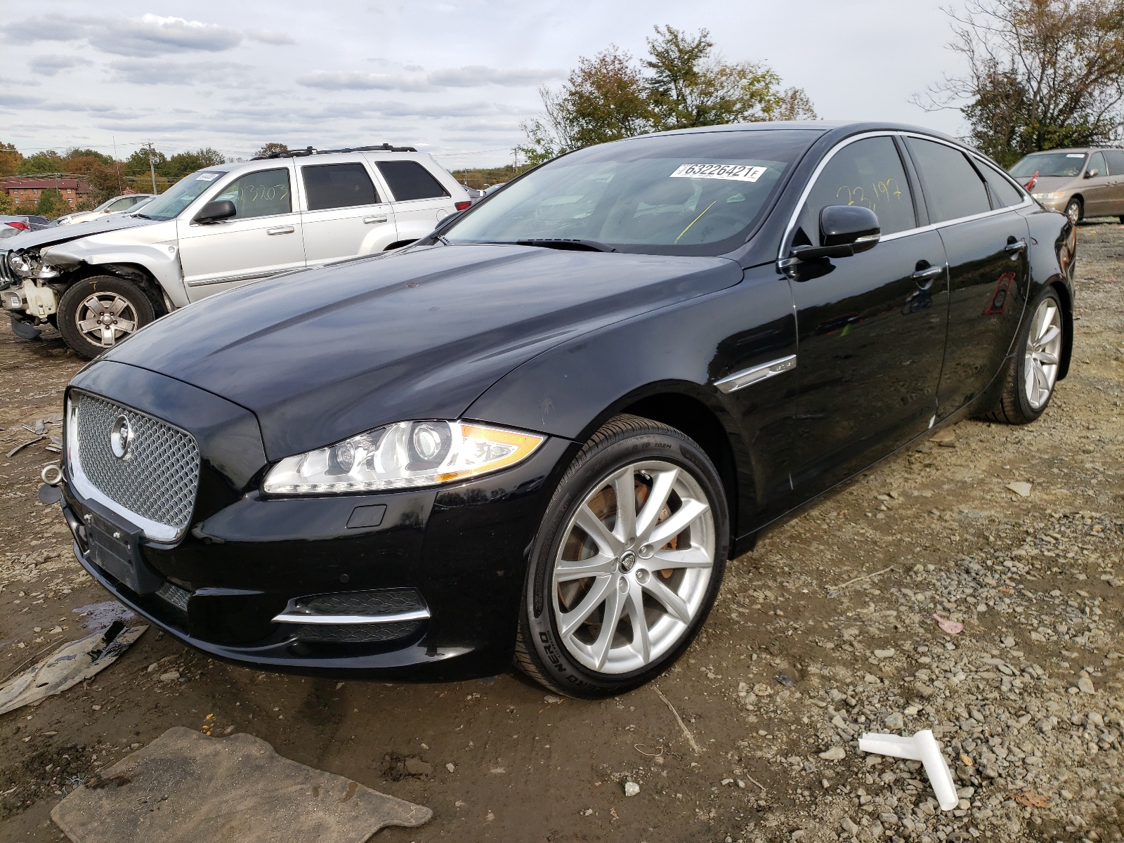 Photo 2 from auction – 2013 JAGUAR XJ with VIN SAJWJ1CDXD8V49547