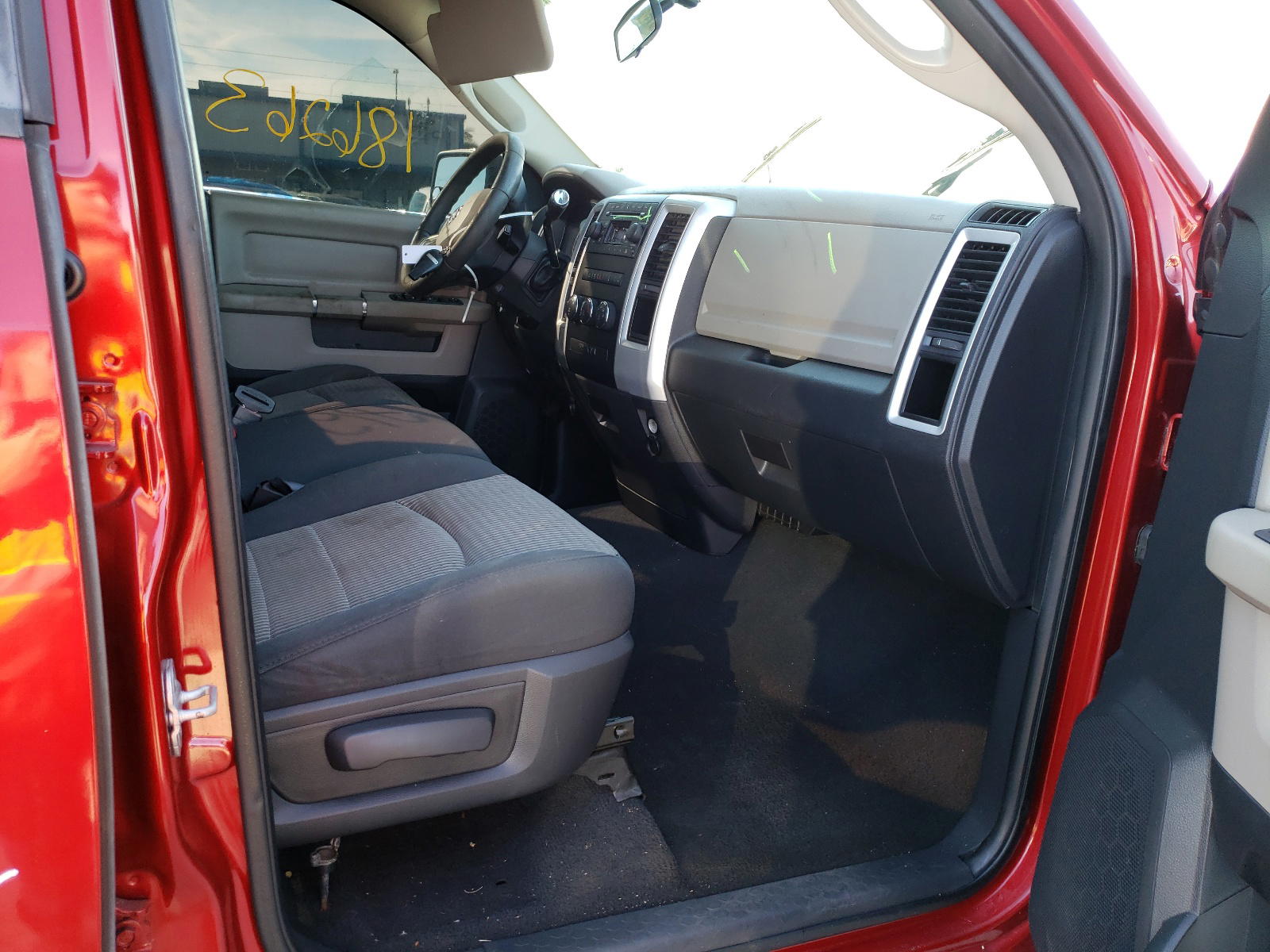 Photo 18 from auction – 2010 DODGE RAM 1500 with VIN 1D7RB1GP7AS228597