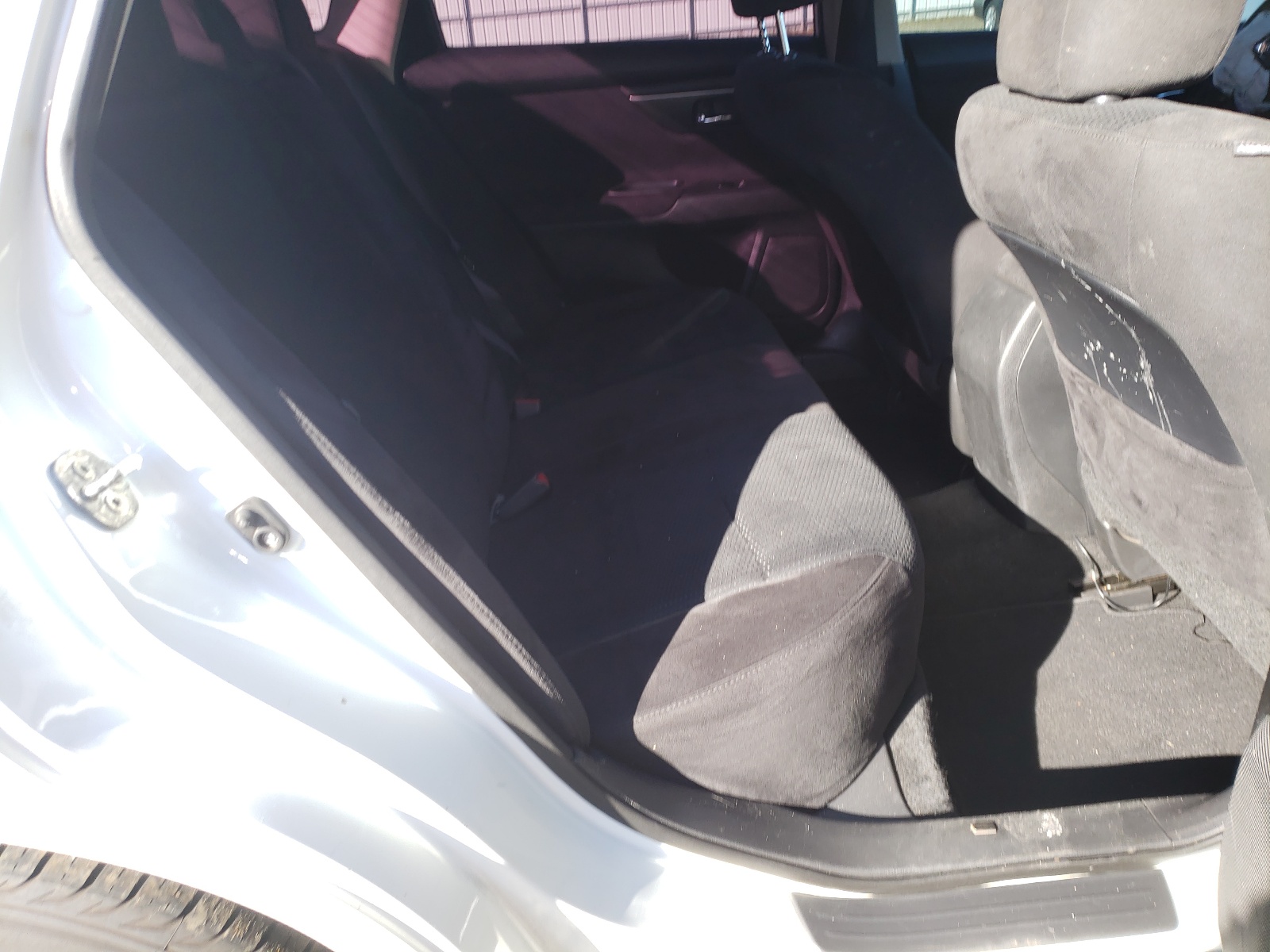 Photo 6 from auction – 2015 NISSAN ALTIMA 2.5 with VIN 1N4AL3AP5FN315094