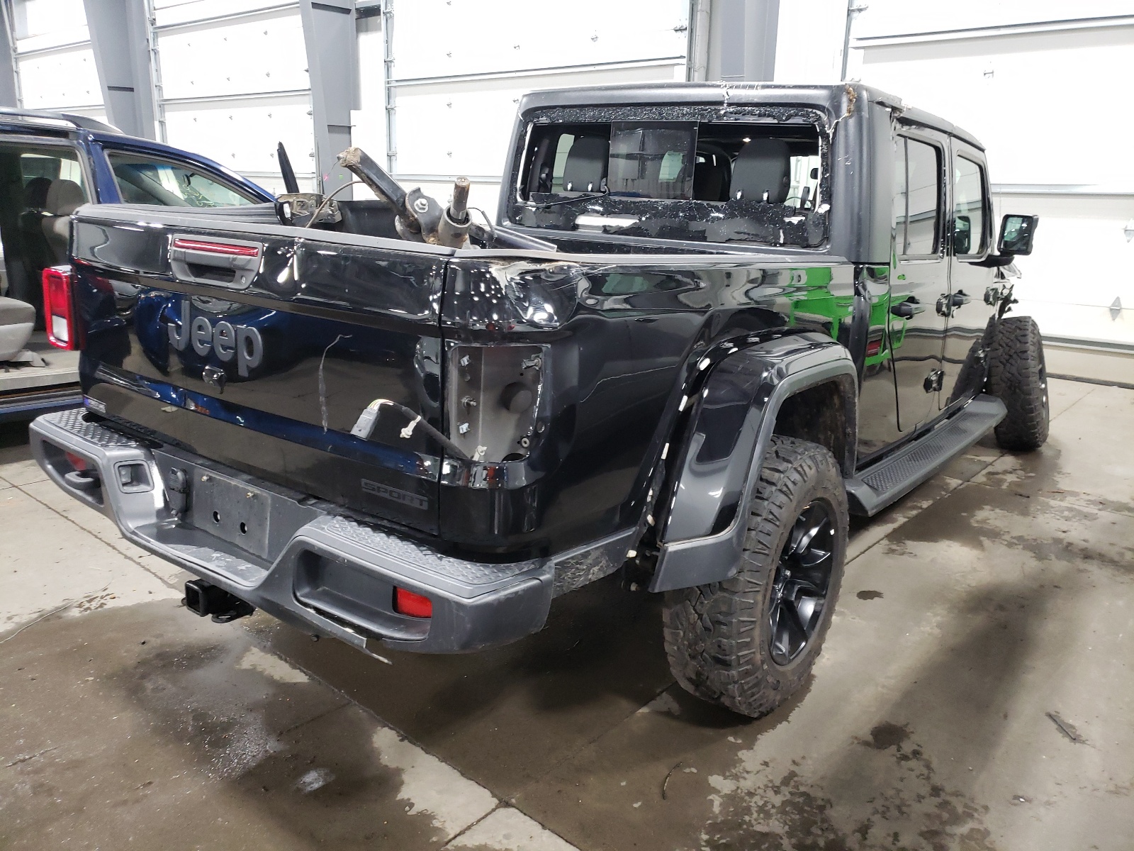 Foto 4 de la subasta – 2021 JEEP GLADIATOR con VIN 1C6HJTAG5ML507405