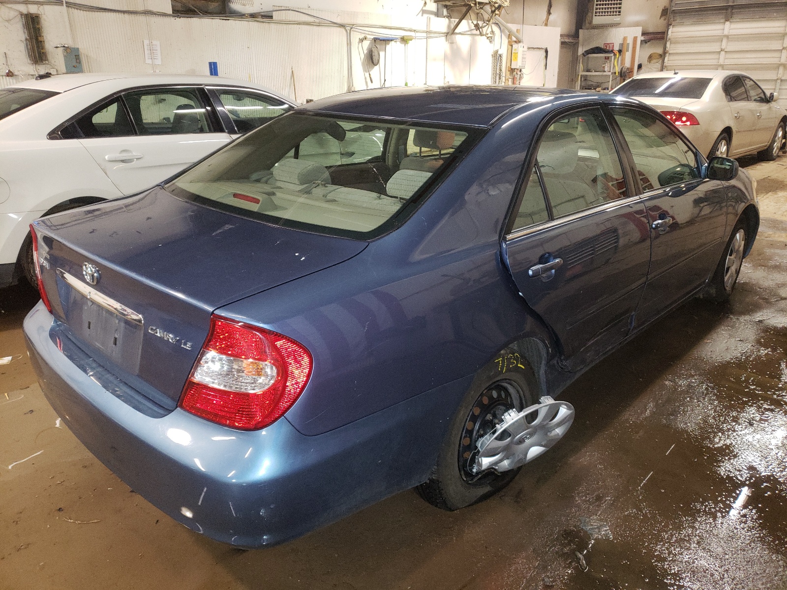 Photo 4 from auction – 2003 TOYOTA CAMRY LE with VIN 4T1BE32K73U677467