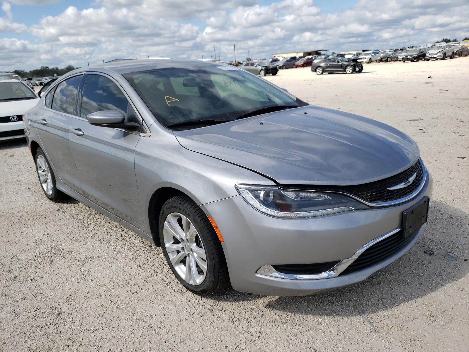 CHRYSLER 200 LIMITE 2015 with VIN 1C3CCCABXFN735767 - Photo from auction