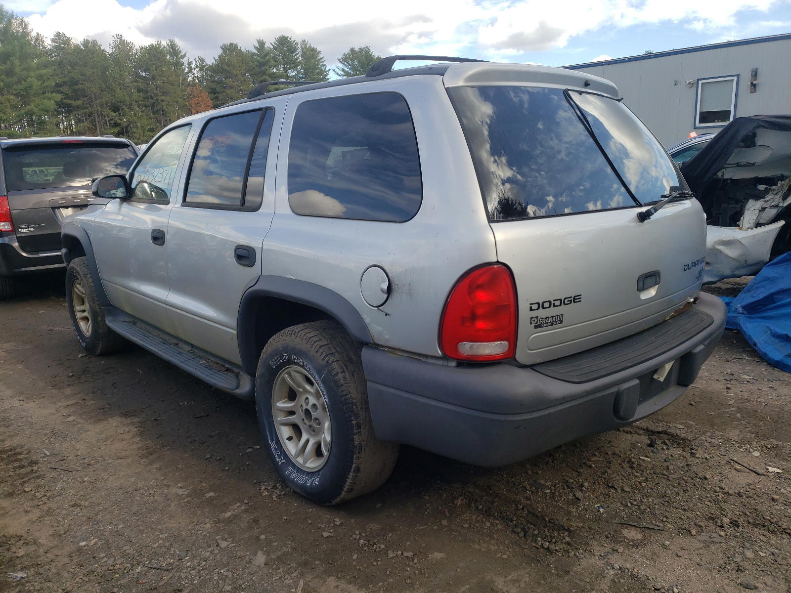 Photo 3 from auction – 2003 DODGE DURANGO SP with VIN 1D4HS38N43F551258