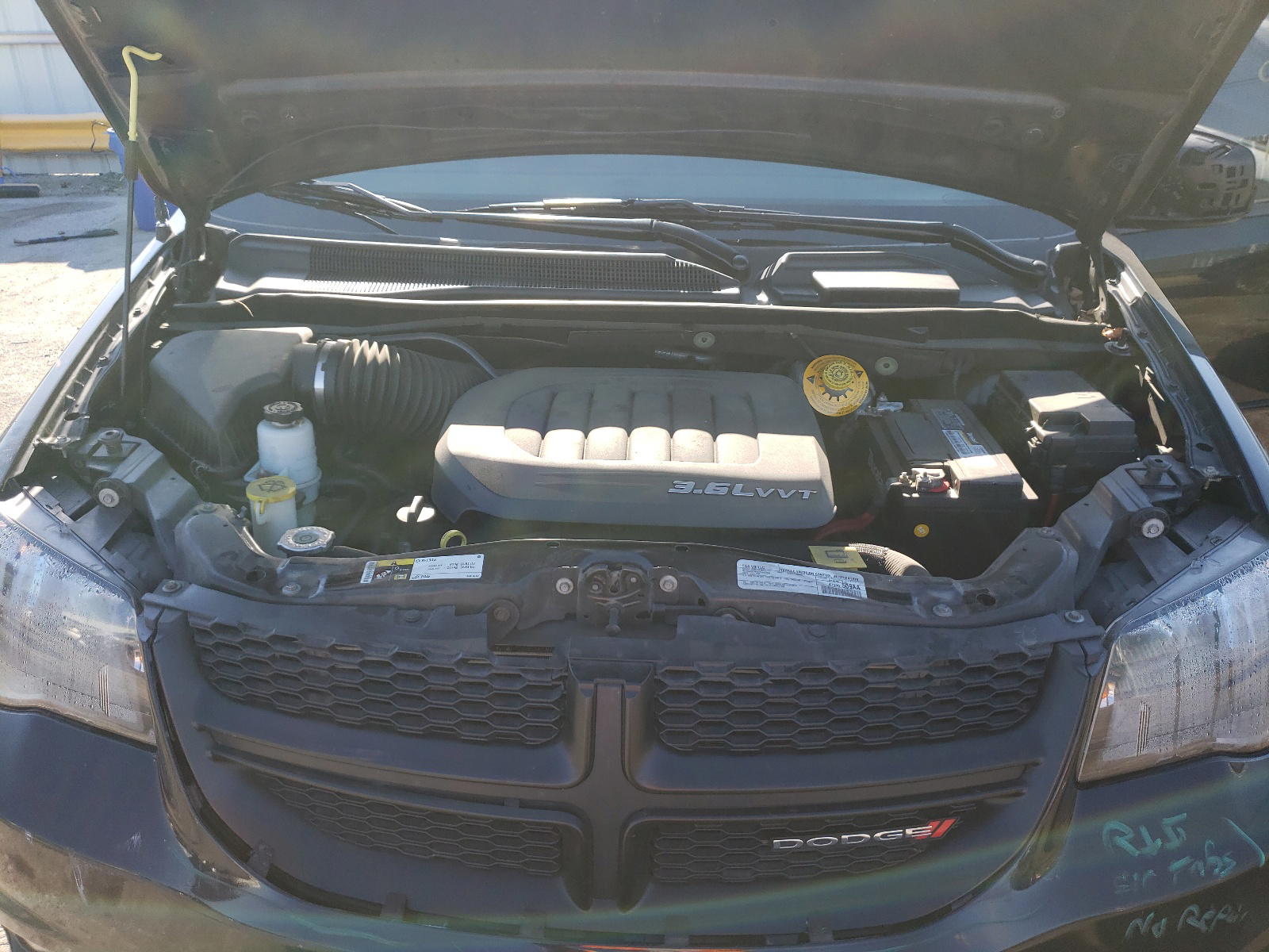 Photo 7 from auction – 2016 DODGE GRAND CARA with VIN 2C4RDGEGXGR344462