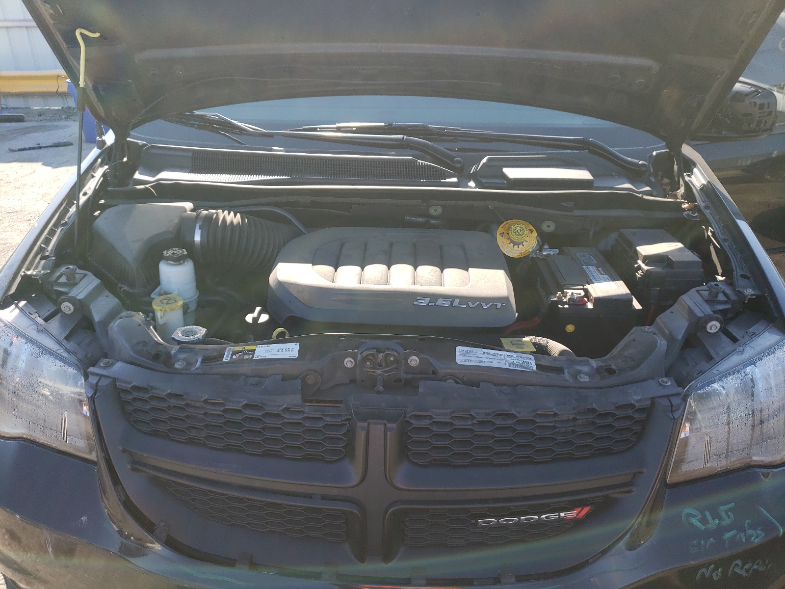 صورة رقم 7 من المزاد - 2016 DODGE GRAND CARA مع VIN 2C4RDGEGXGR344462