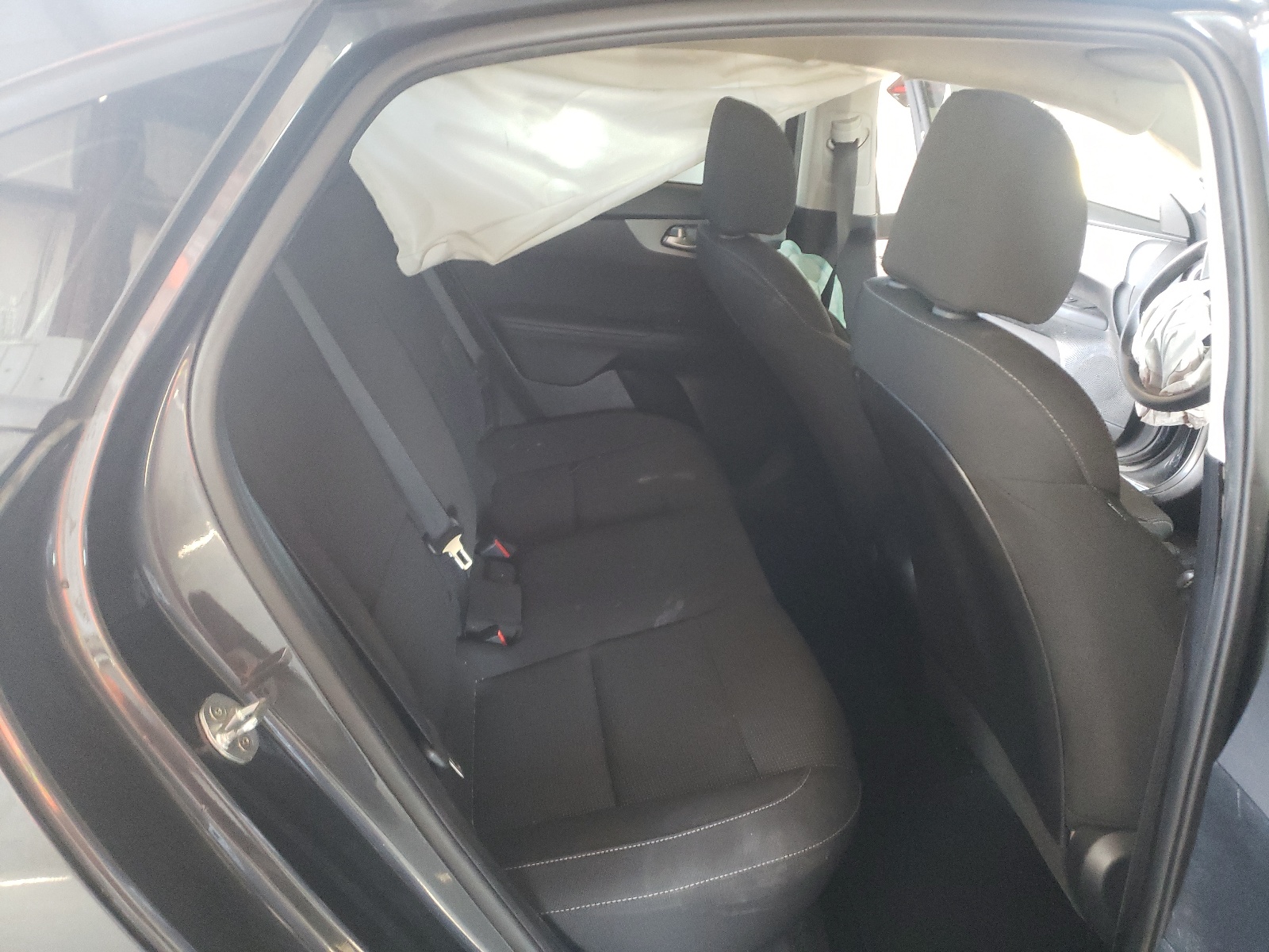 Photo 6 from auction – 2019 KIA FORTE FE with VIN 3KPF24AD0KE079760