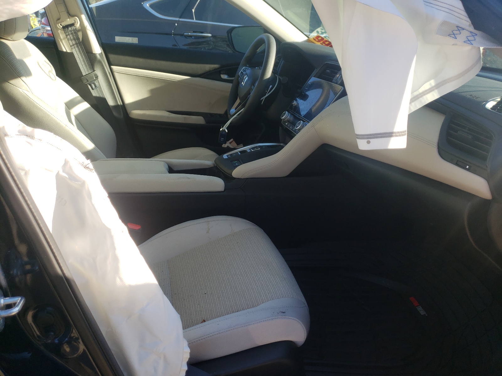 Photo 5 from auction – 2022 HONDA INSIGHT EX with VIN 19XZE4F55NE007916