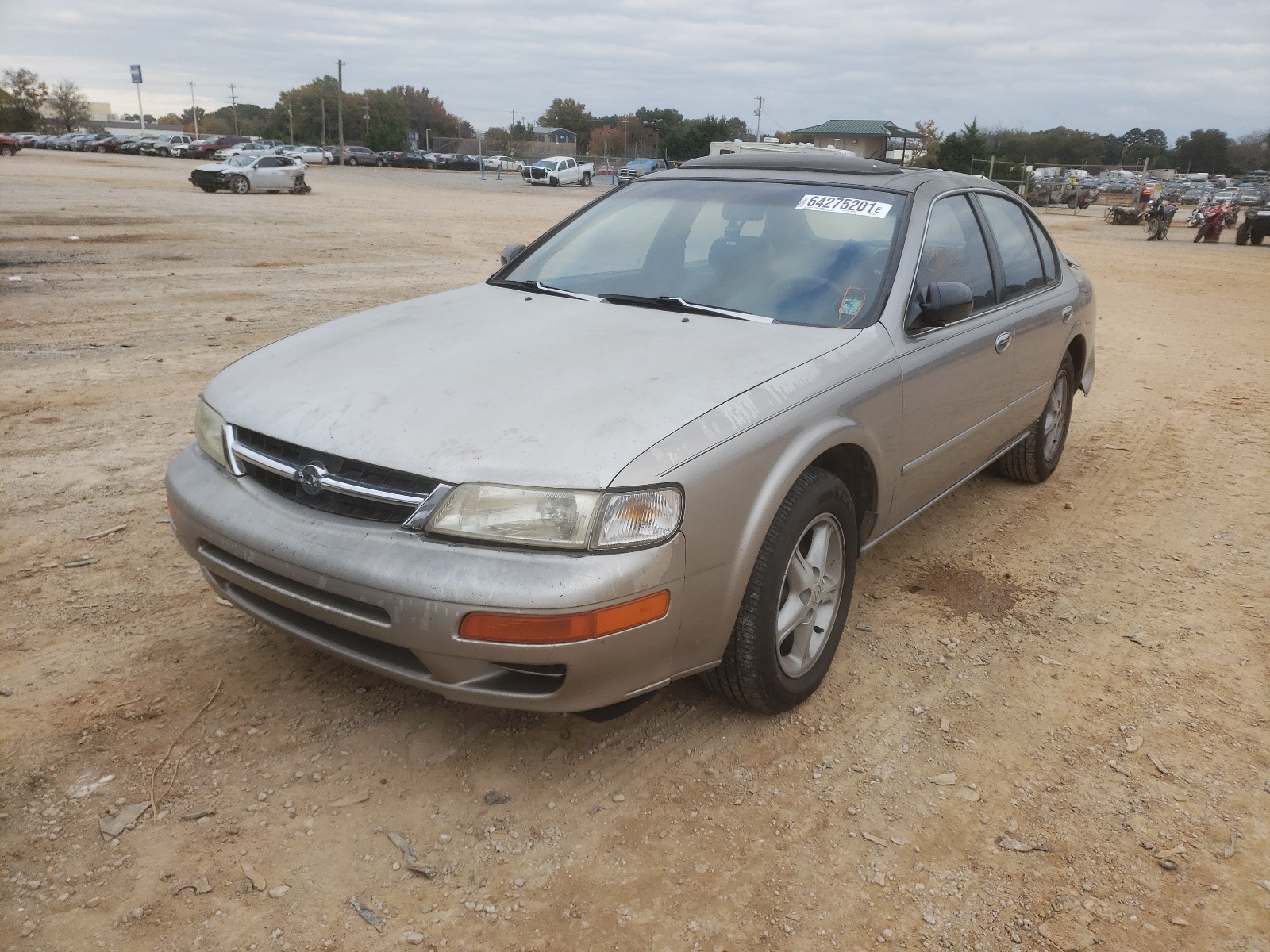 Photo 2 from auction – 1999 NISSAN MAXIMA GLE with VIN JN1CA21A3XT106029