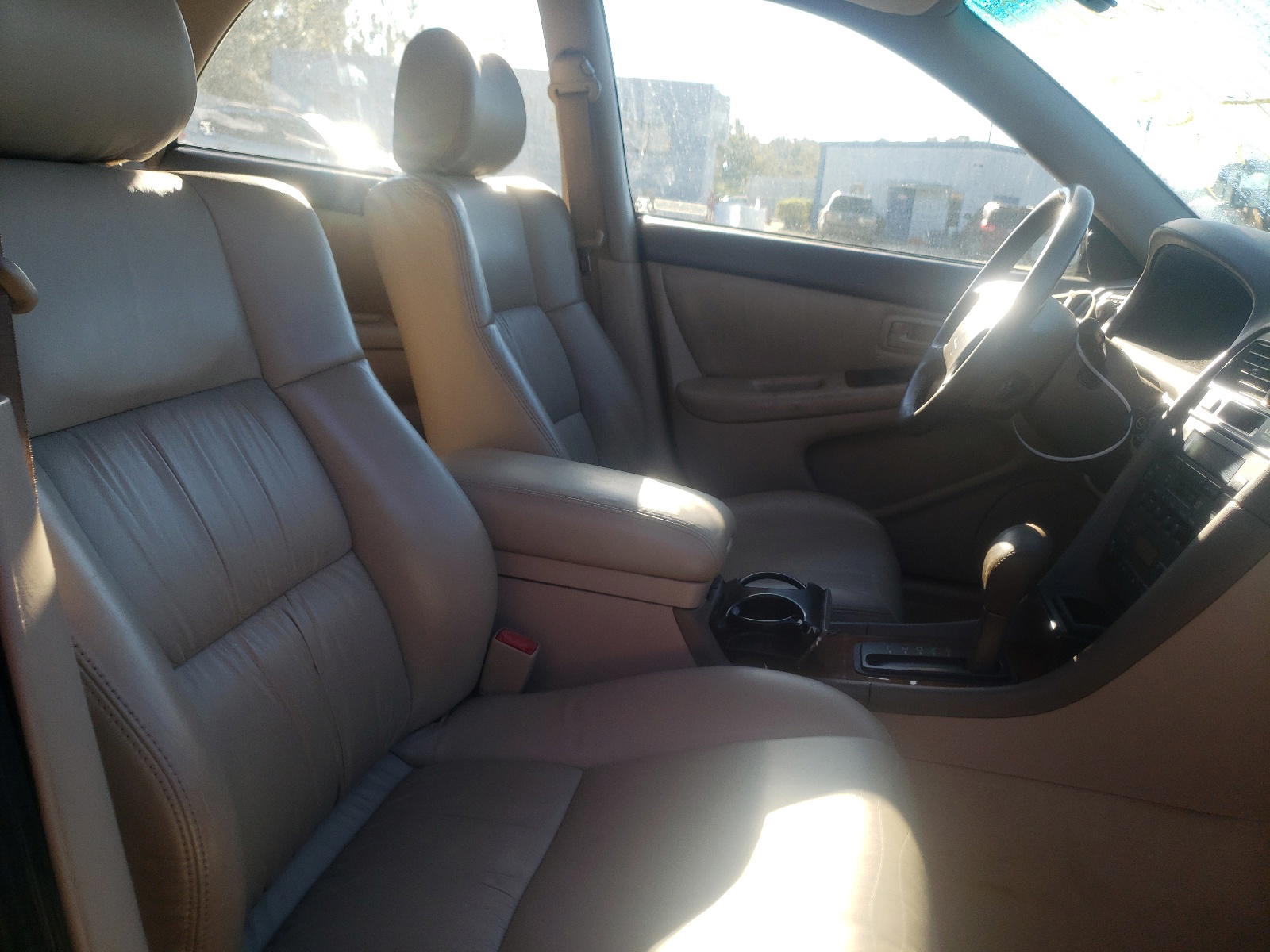 Photo 5 from auction – 1997 LEXUS ES 300 with VIN JT8BF22G6V5000770