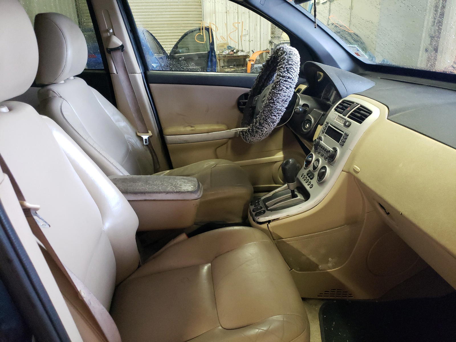 Photo 5 from auction – 2005 CHEVROLET EQUINOX LT with VIN 2CNDL73F356040732