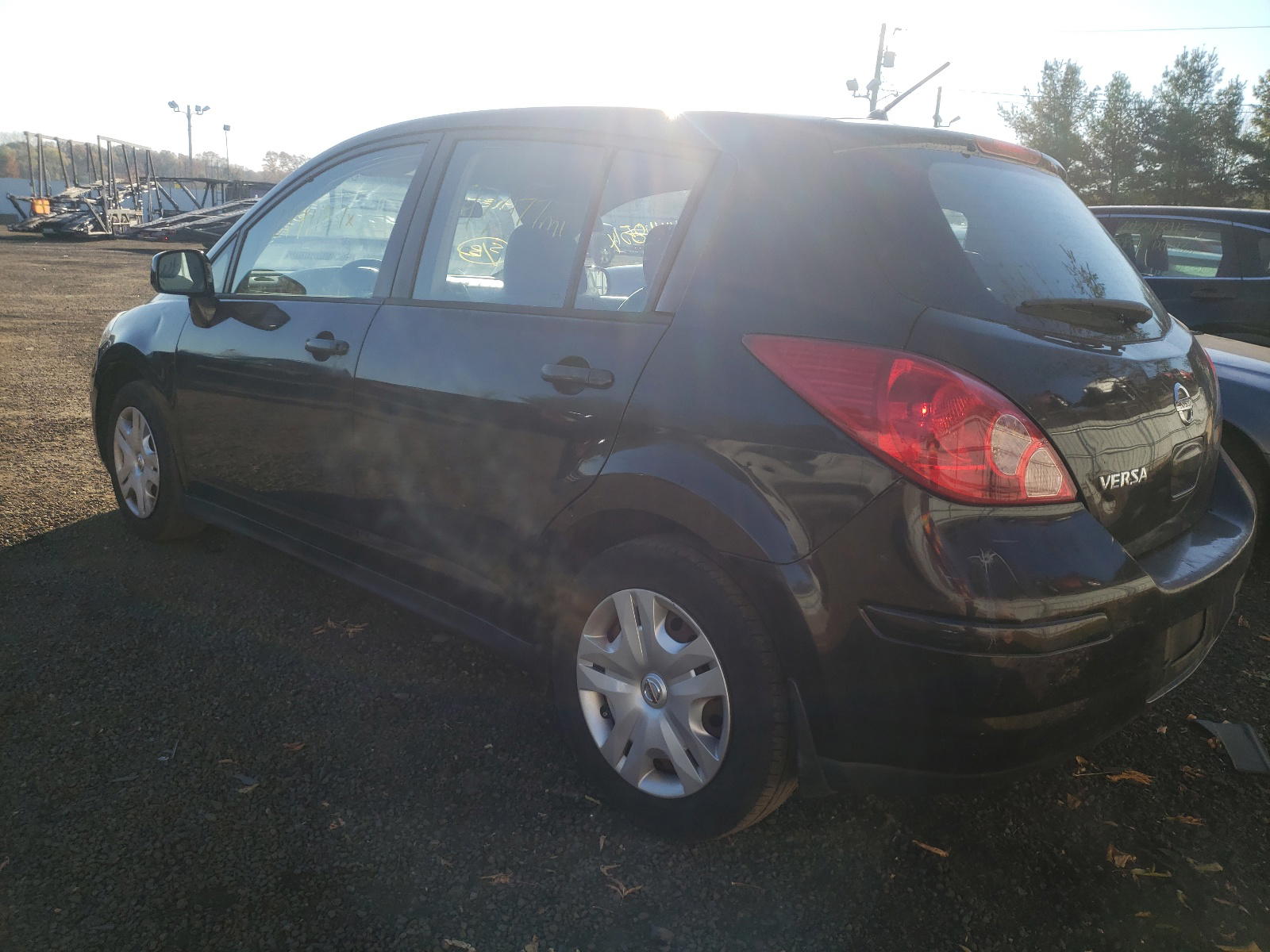 Photo 3 from auction – 2010 NISSAN VERSA with VIN 3N1BC1CPXAL402257