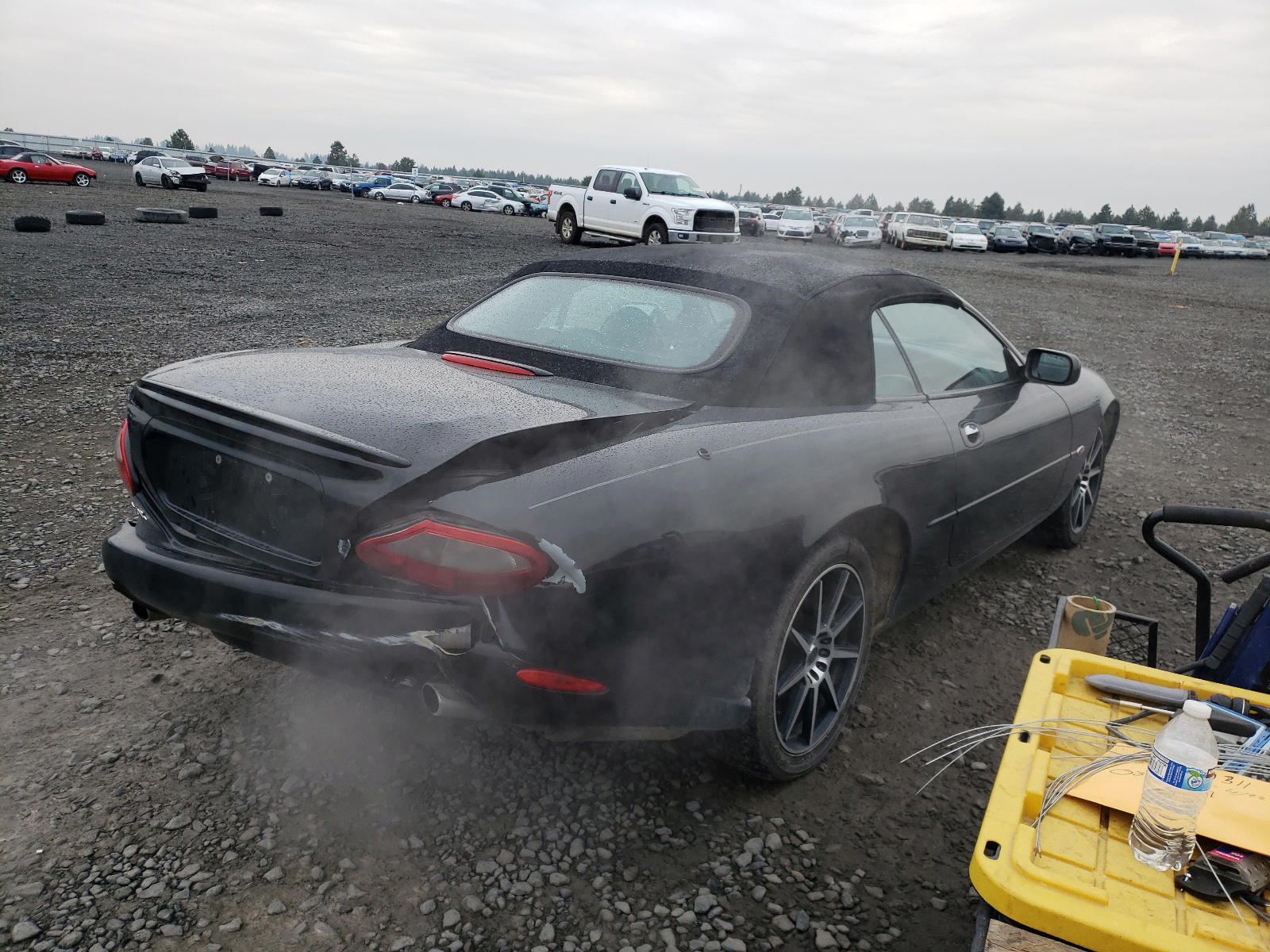 Photo 4 from auction – 2000 JAGUAR XKR with VIN SAJJA42B0YPA06069