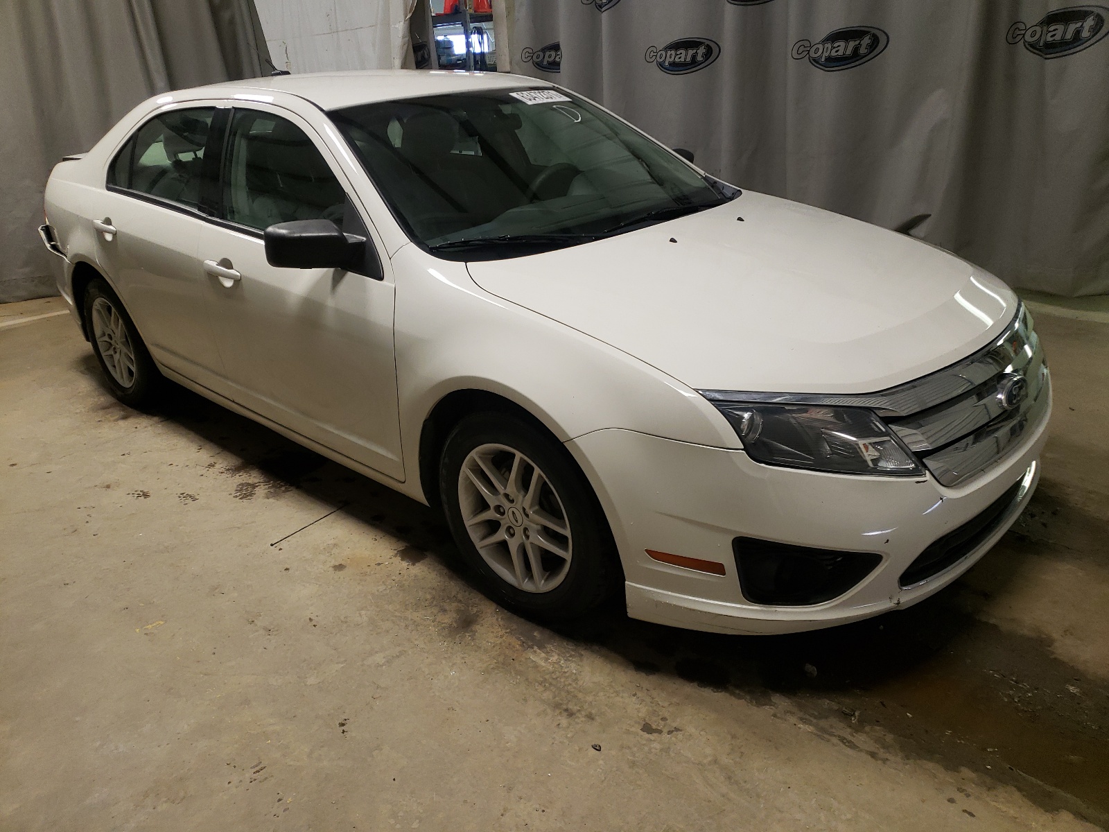 FORD FUSION S 2011 with VIN 3FAHP0GA9BR315790 - Photo from auction