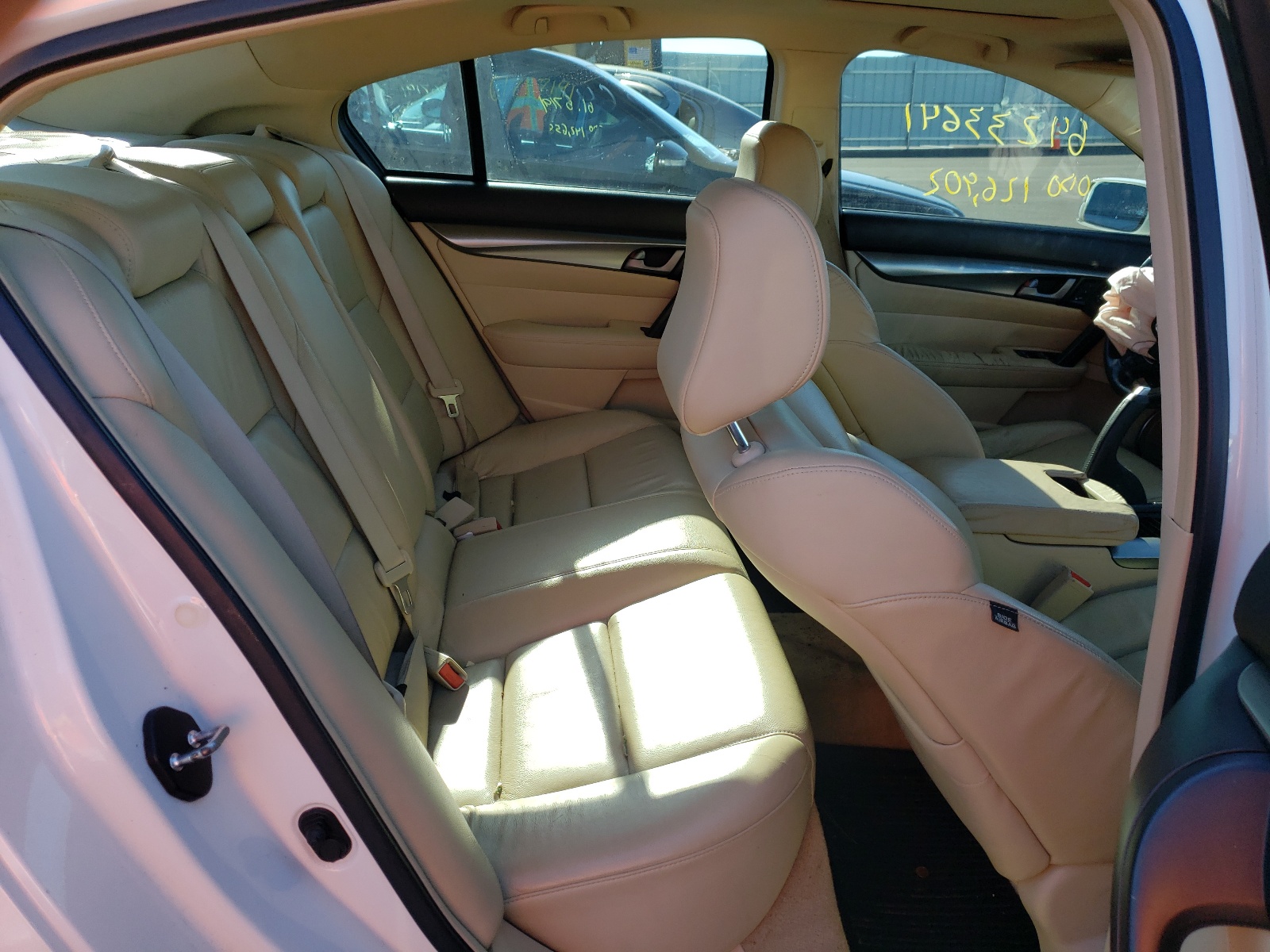 Photo 6 from auction – 2009 ACURA TL with VIN 19UUA86299A001744