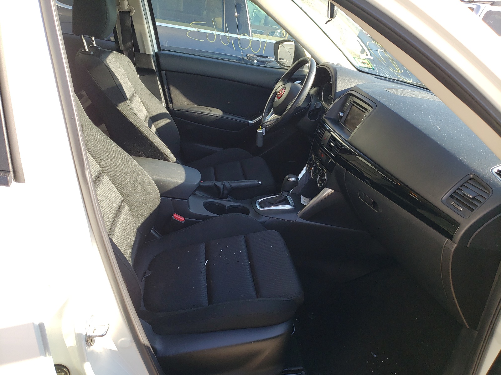 Photo 5 from auction – 2015 MAZDA CX-5 TOURI with VIN JM3KE4CY6F0509593