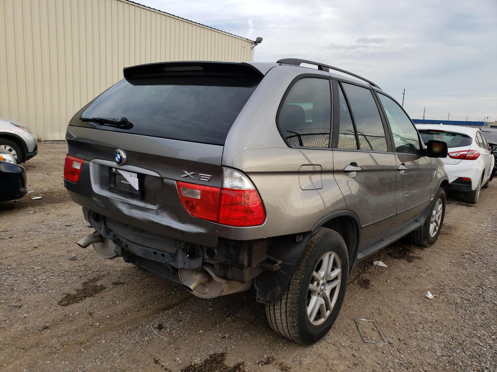 Photo 4 from auction – 2004 BMW X5 3.0I with VIN 5UXFA13584LU34481