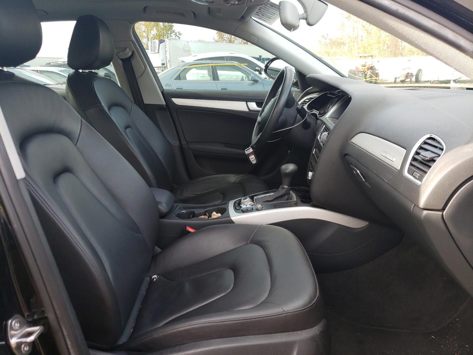 Photo 5 from auction – 2014 AUDI A4 PREMIUM with VIN WAUBFAFL3EN008700