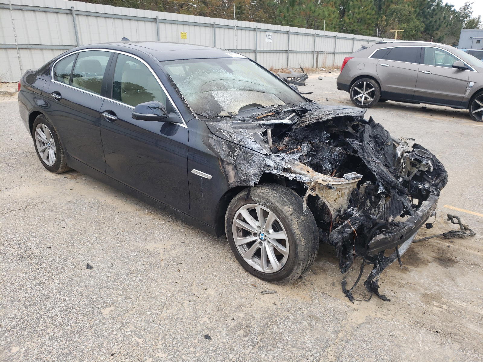 BMW 528 XI 2016 with VIN WBA5A7C57GG150754 - Photo from auction