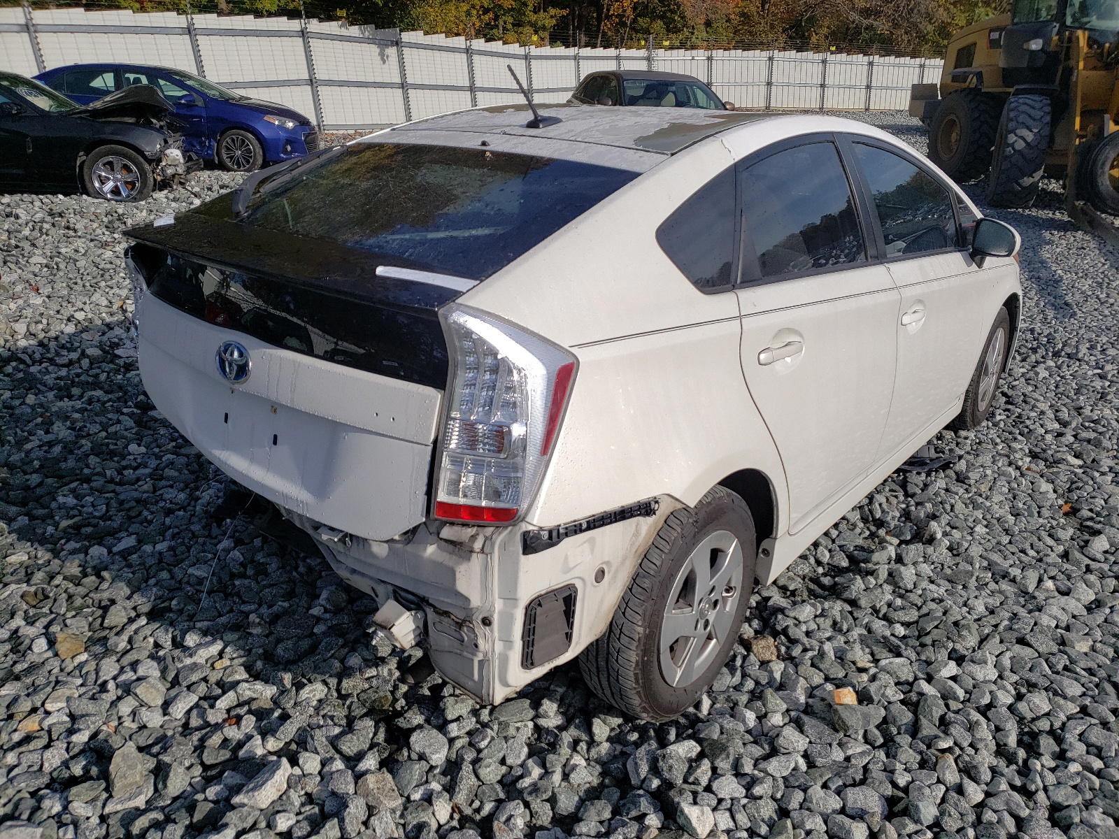Photo 4 from auction – 2010 TOYOTA PRIUS with VIN JTDKN3DU2A0119890