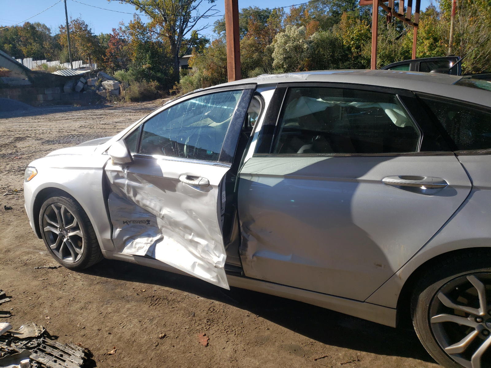 Photo 9 from auction – 2017 FORD FUSION SE with VIN 3FA6P0LU2HR324248