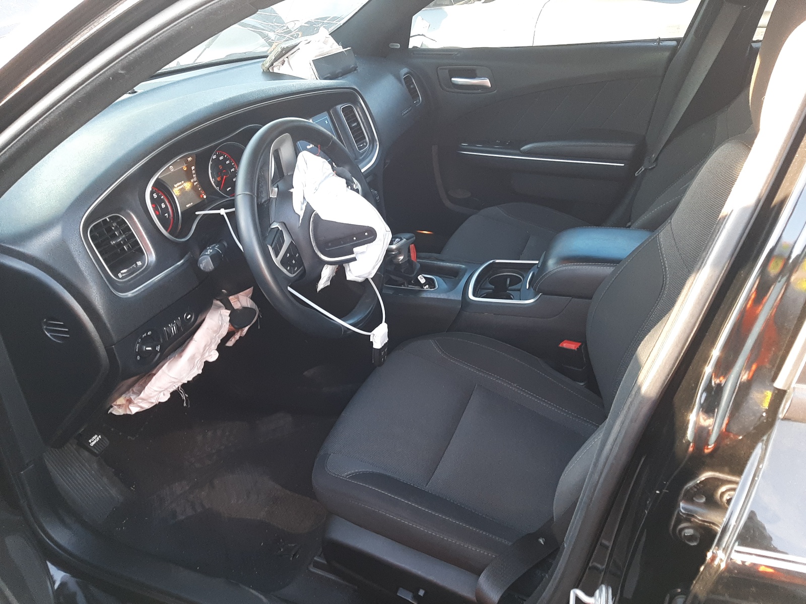 Фото 5 с аукциона – 2017 DODGE CHARGER R/ с VIN 2C3CDXCT6HH625062
