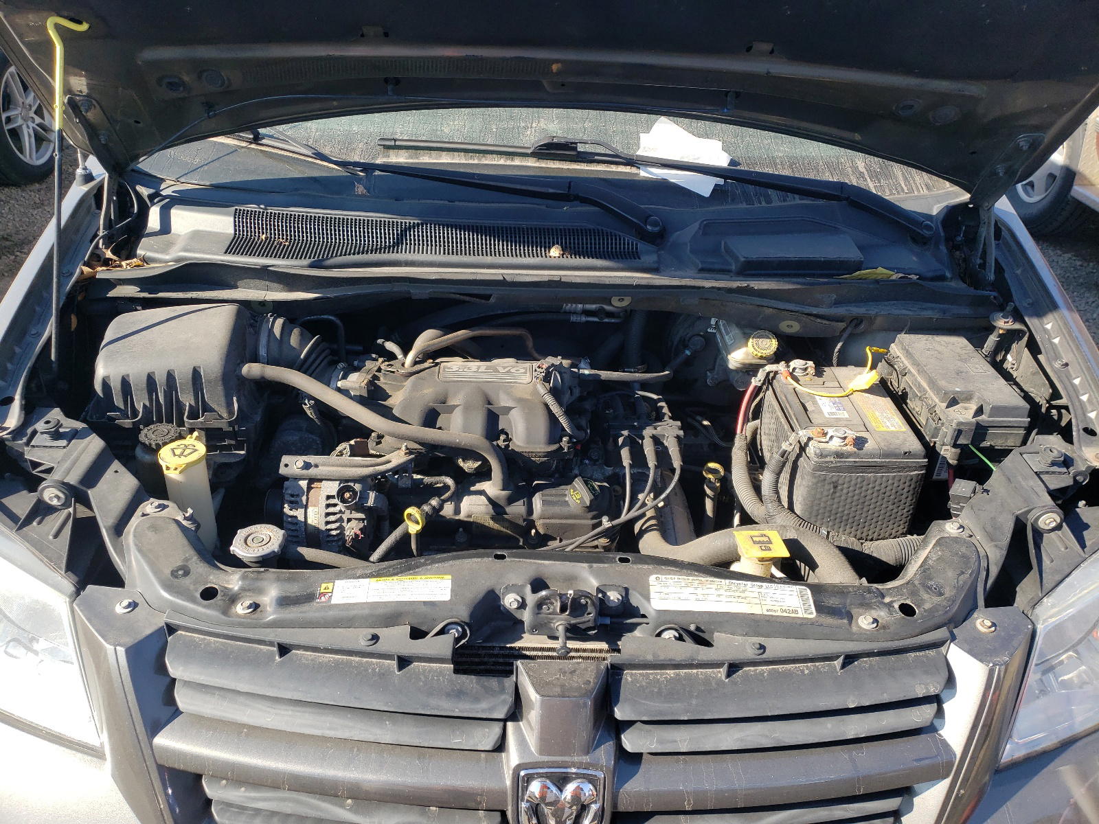 Photo 7 from auction – 2010 DODGE GRAND CARA with VIN 2D4RN4DE6AR307575