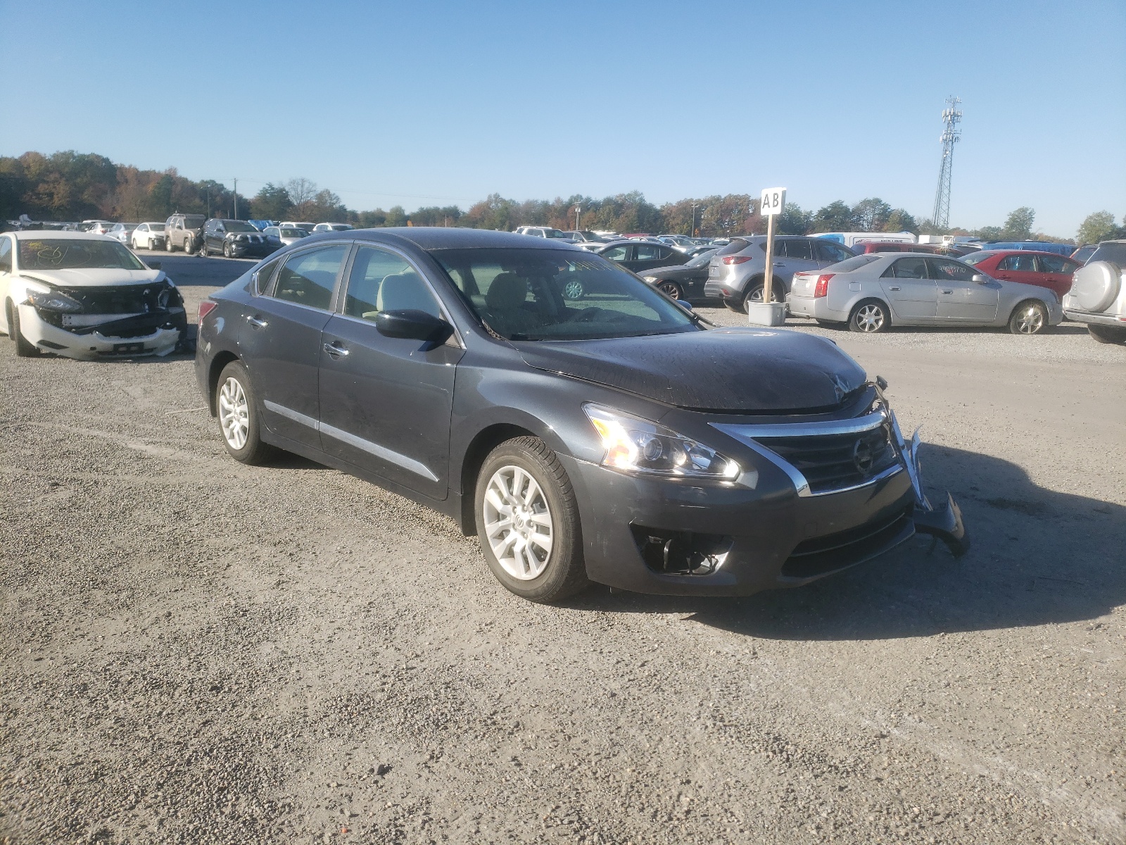 NISSAN ALTIMA 2.5 2015 with VIN 1N4AL3AP4FN304314 - Photo from auction