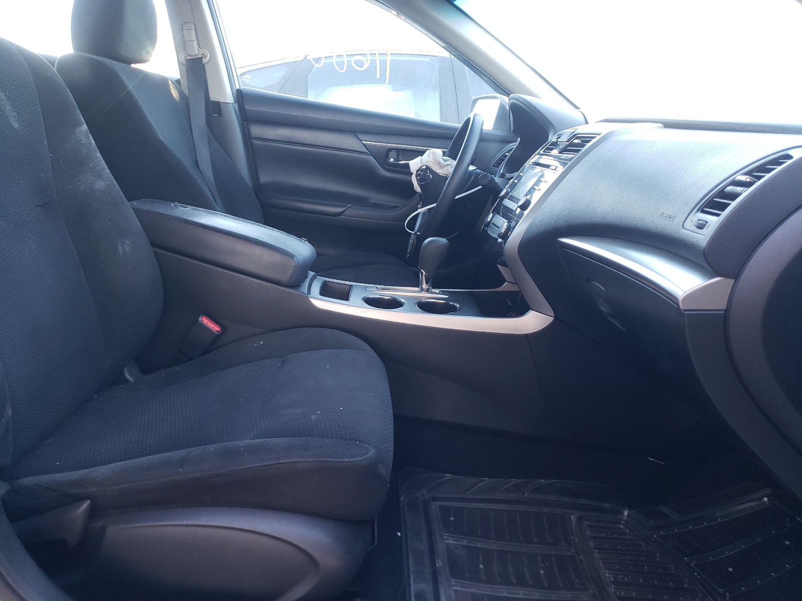 Photo 5 from auction – 2015 NISSAN ALTIMA 2.5 with VIN 1N4AL3AP8FN890726