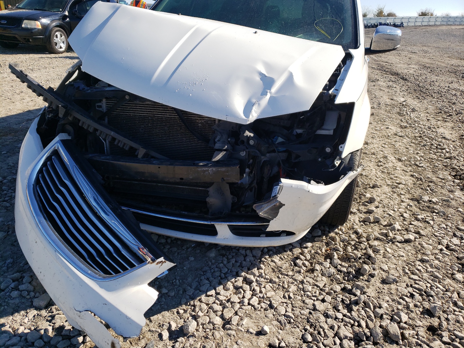 Photo 9 from auction – 2012 CHRYSLER TOWN & COU with VIN 2C4RC1CG2CR361642