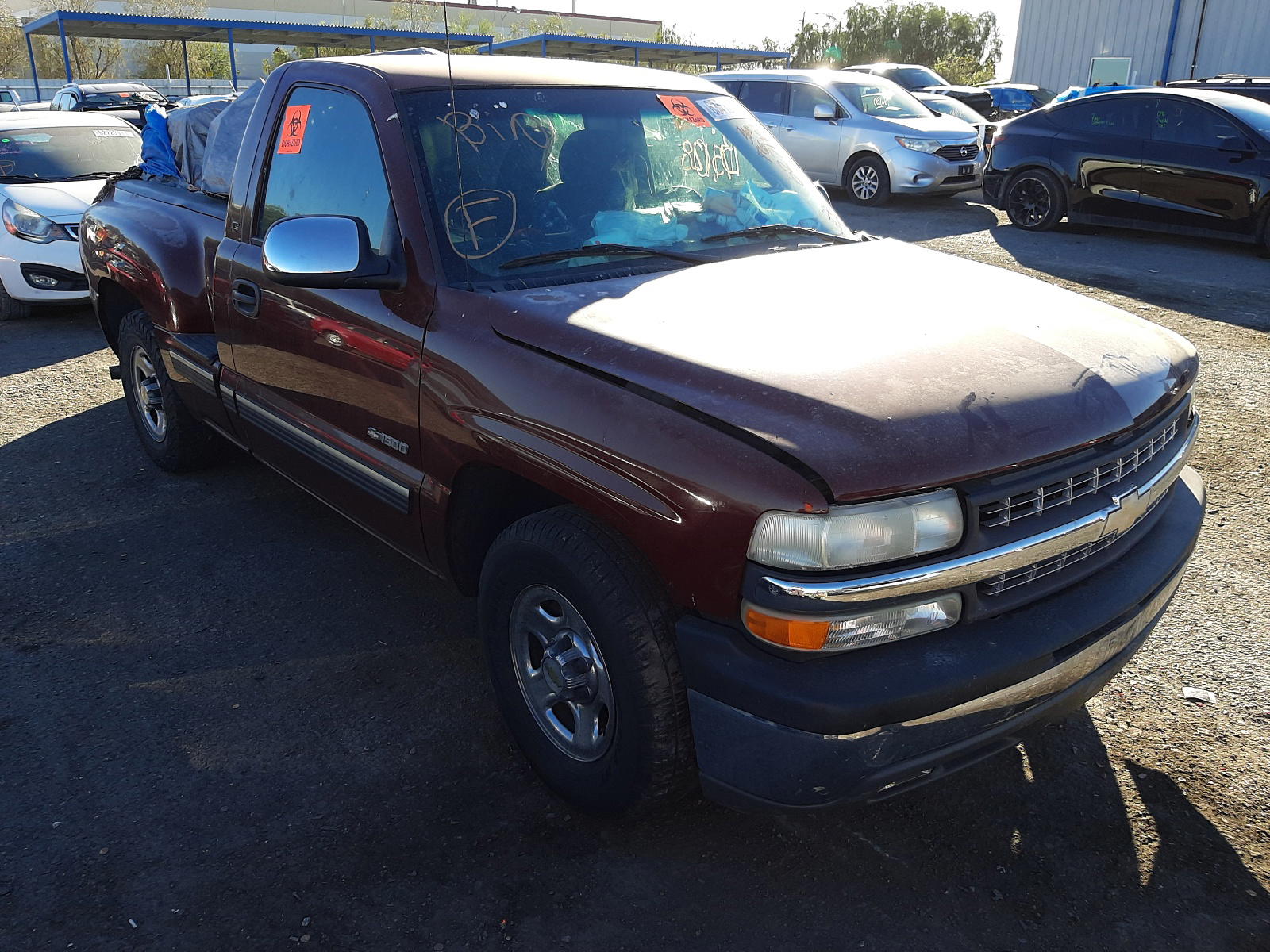 CHEVROLET SILVERADO 2002 with VIN 1GCEC14VX2Z141570 - Photo from auction